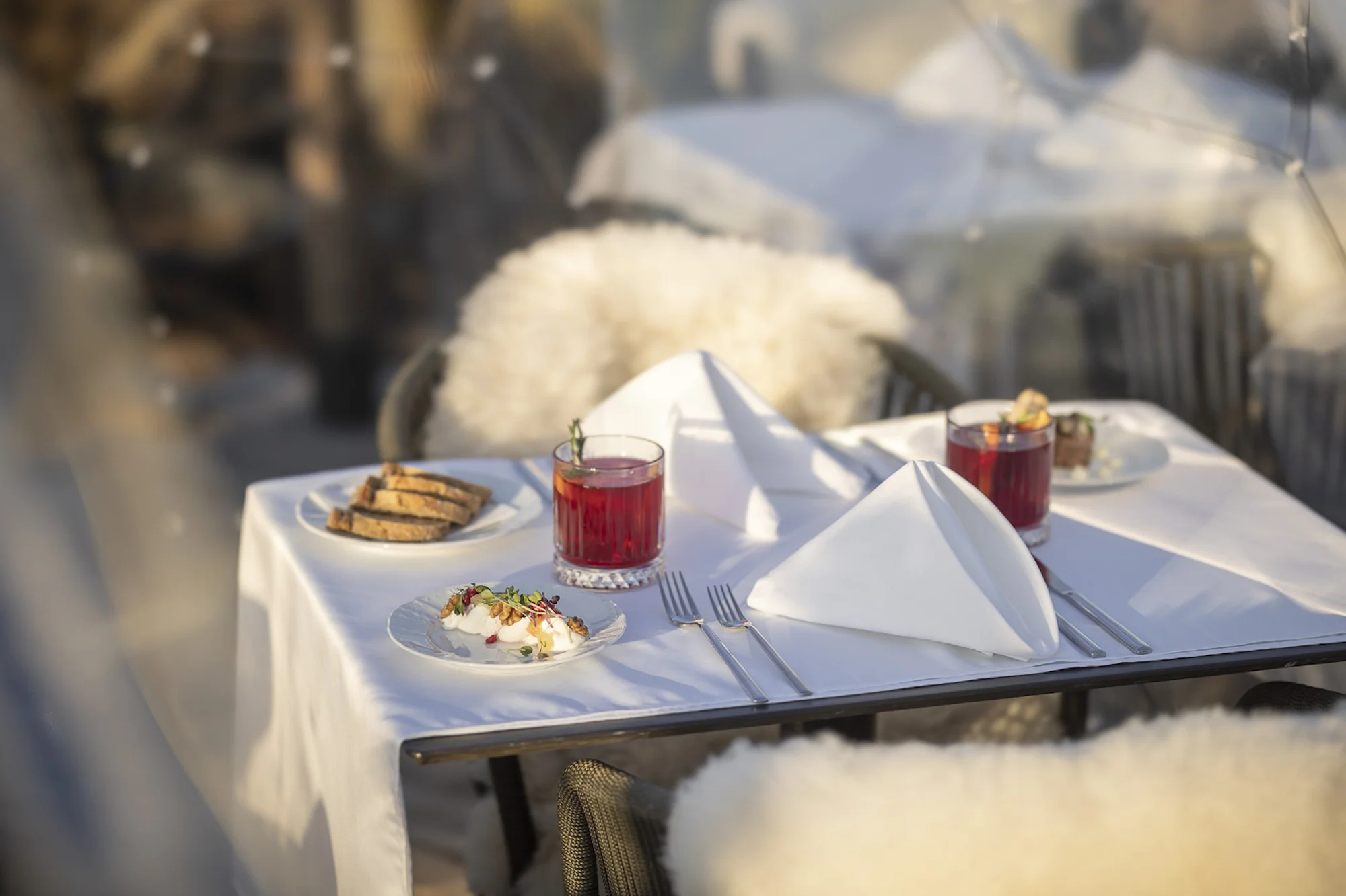 Pytloun Sky Bar & Restaurant Prague: voucher v hodnotě 1000-2000 Kč na drinky i jídlo