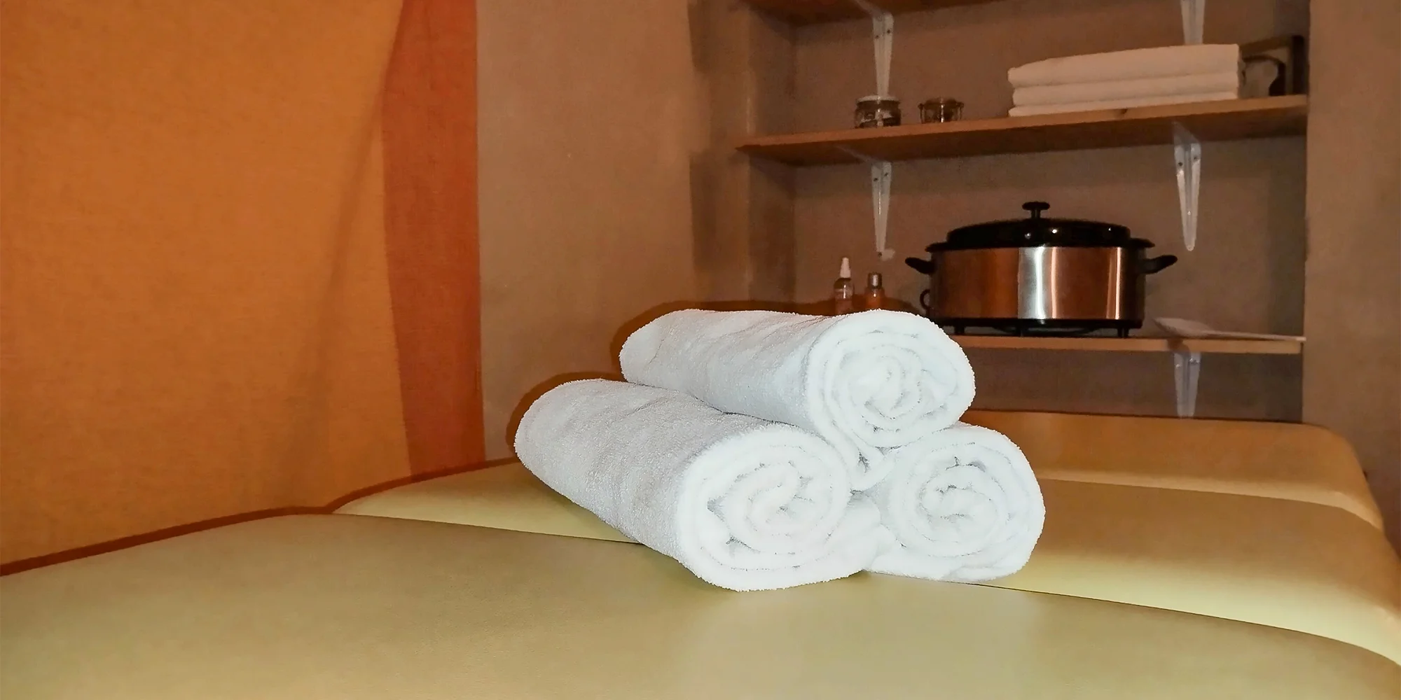 Masáže dle výběru na 60 až 120 minut: relaxační, thajská i psychosomatická