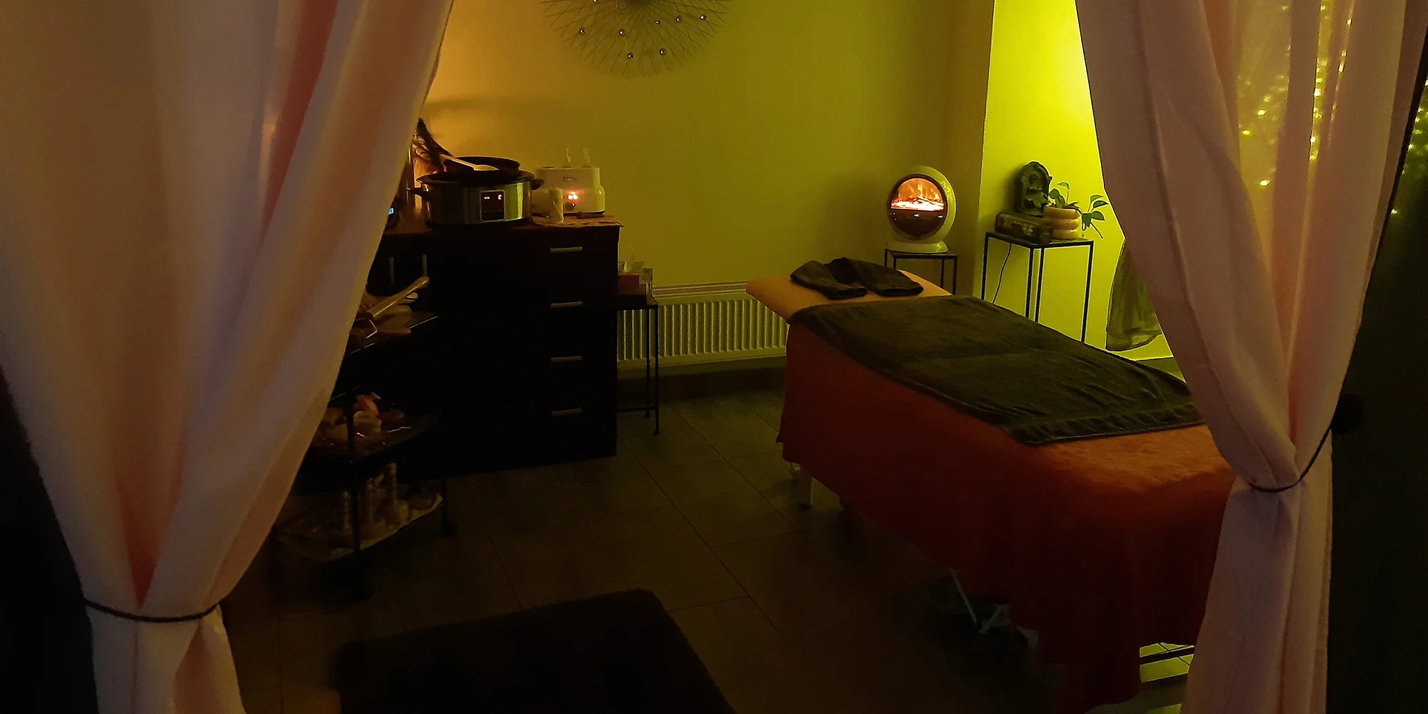 Smyslná a harmonizující relaxace pro muže: tantrická masáž pro 1 osobu na 60 nebo 90 minut