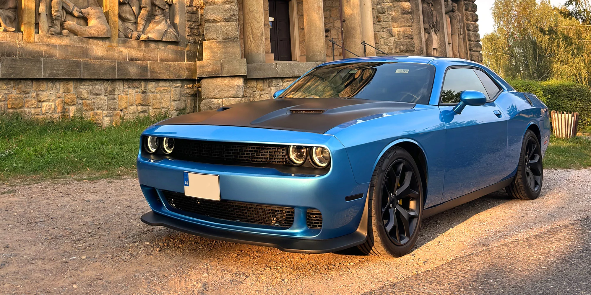 Dodge Challenger 5.7 Hemi: spolujízda i pronájem