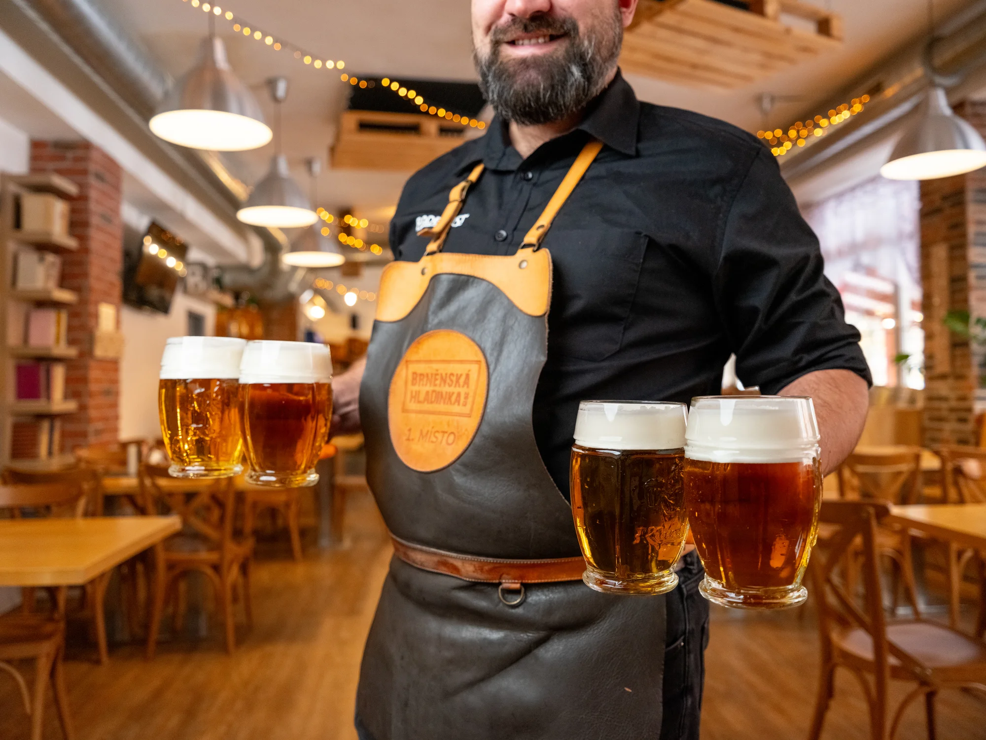 Škola čepování piva Radegast 12°: zážitek o délce 2 hod. pro 1–5 osob