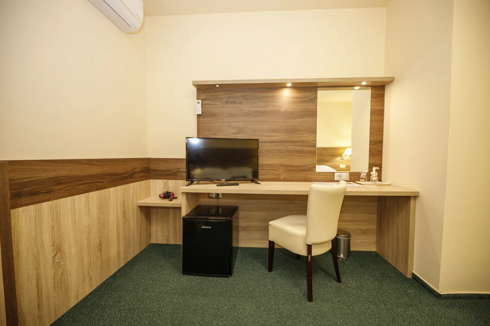 Romantika v Kolíně: pobyt se snídaní, soukromým wellness a sektem