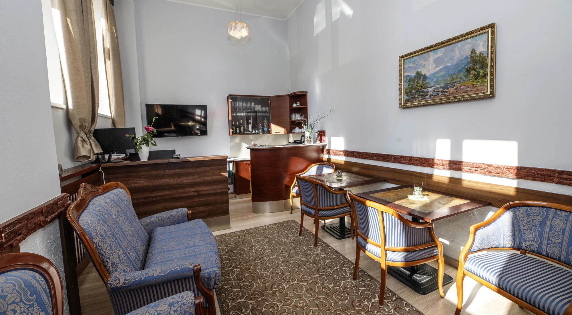 Relaxační pobyt v Karlových Varech: snídaně a vstup do bazénů hotelu Thermal a Saunie