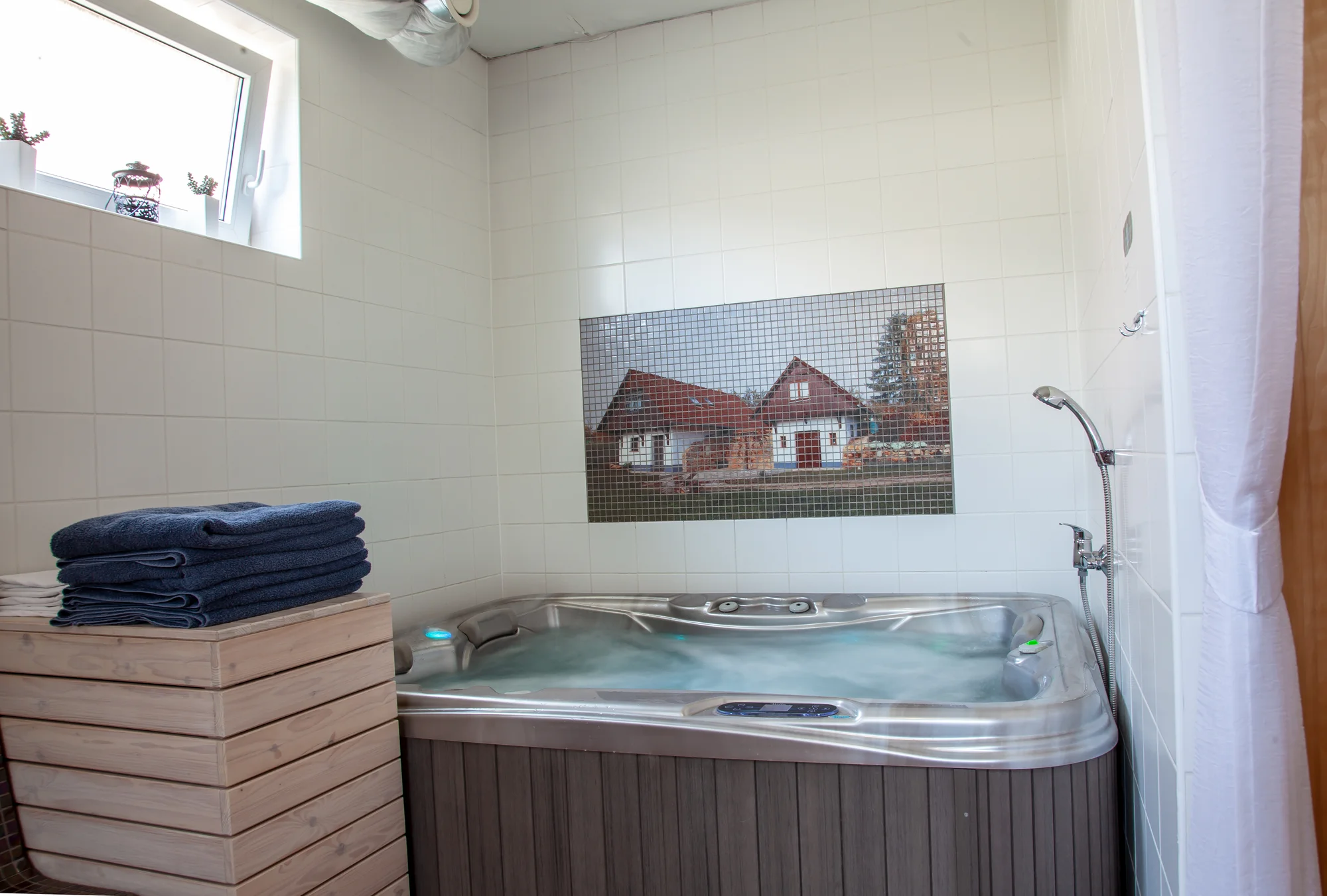 Relax v srdci Slovácka: penzion se snídaní či polopenzí, láhev vína a možnost privátního wellness