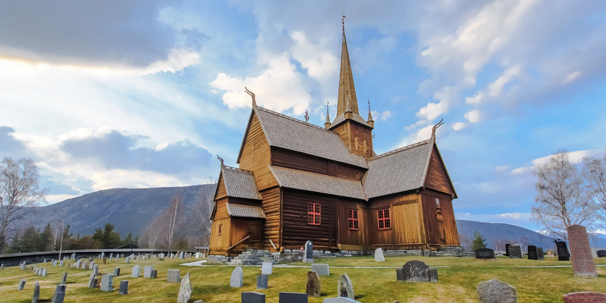 Do Norska za přírodou a papuchalky: kempování ve vlastním stanu nebo chatce, doprava busem