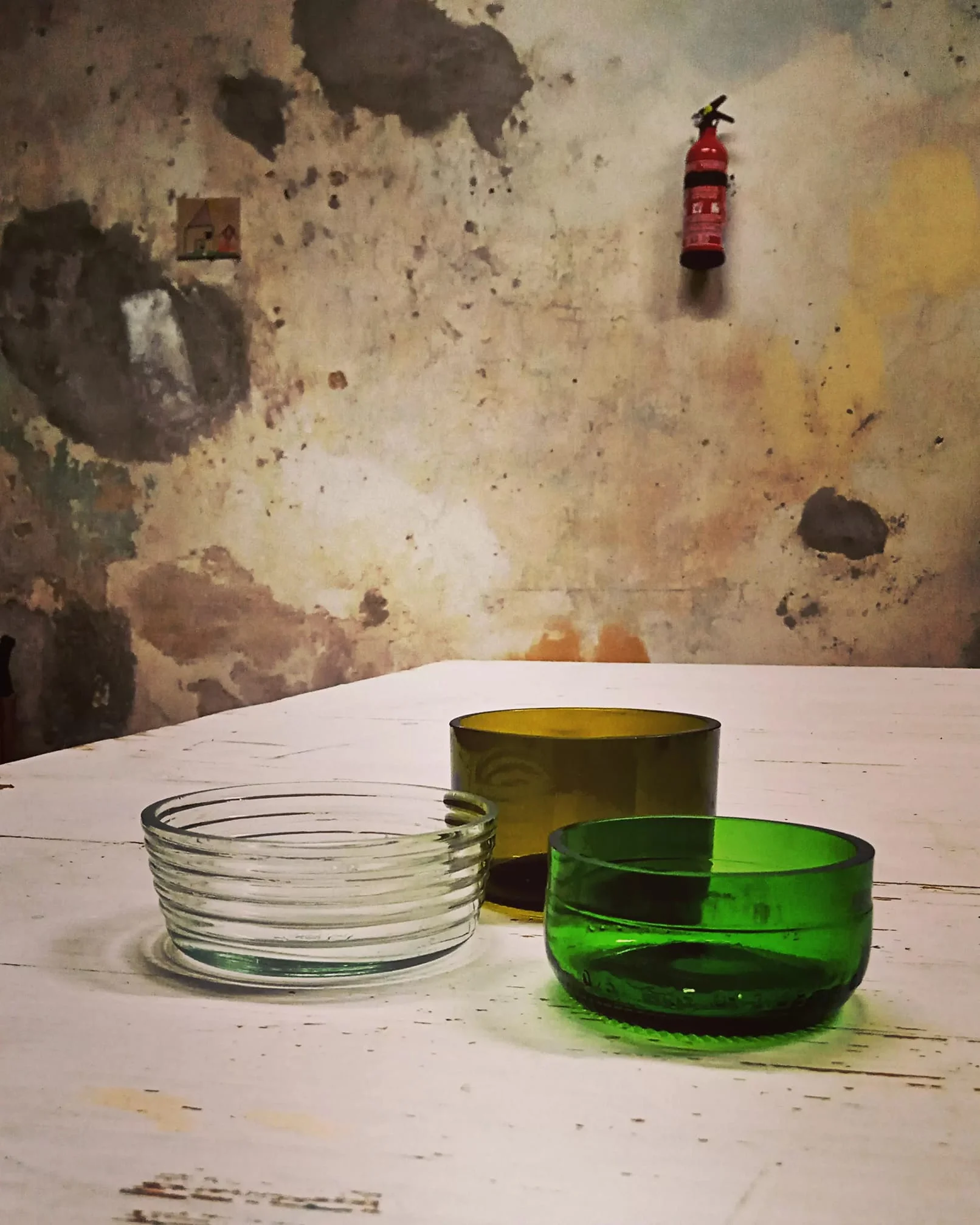 Workshop pukání a broušení skla: vytvořte si vlastní designové skleničky a vázy