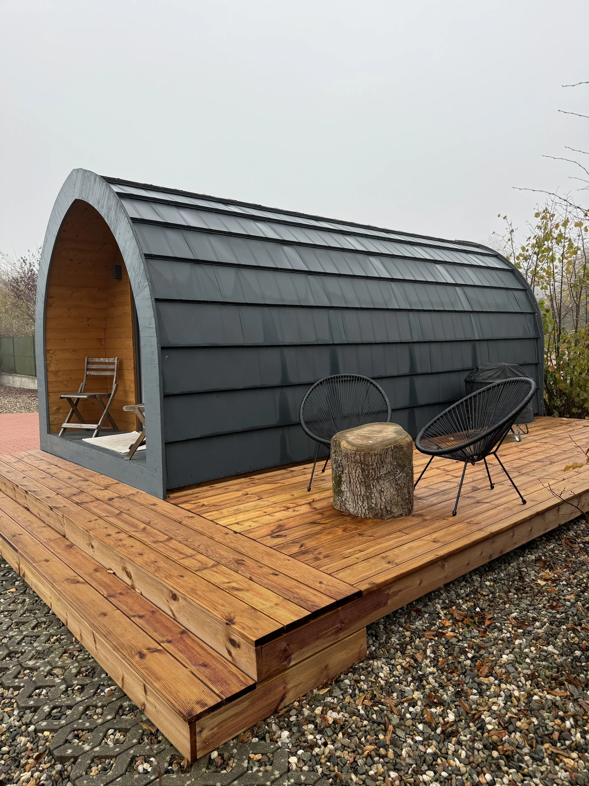 Pobyt u obory s daňky v Lužických horách: tiny house i se snídaní pro 2 osoby