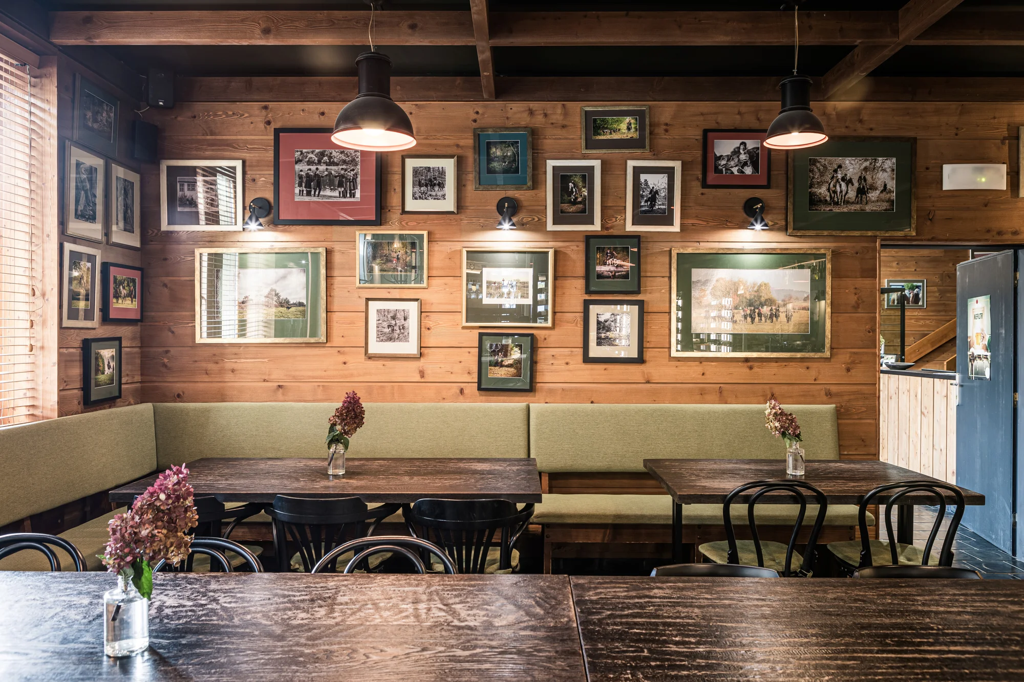 Pobyt v resortu s jízdárnou a rybníky: neomezený wellness, snídaně i sleva na jezdecké lekce