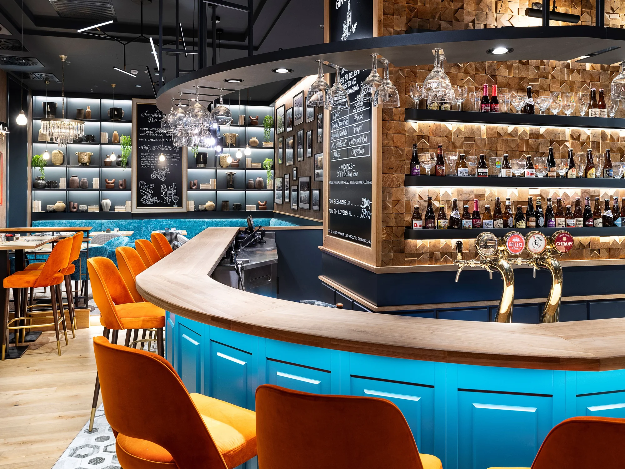 Stylová oáza v srdci Budapešti: pobyt se snídaní a neomezeným vstupem do saun