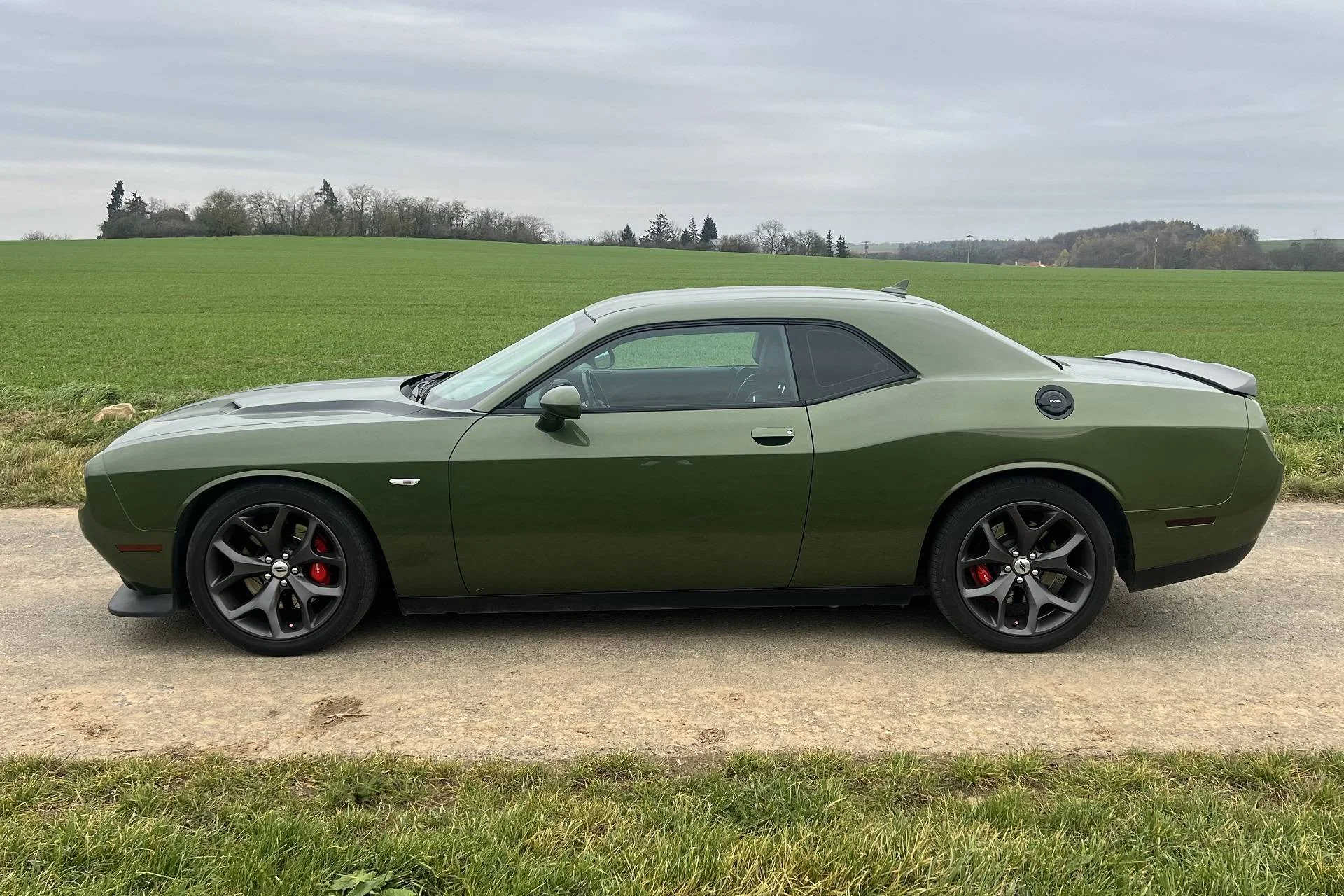 Dodge Challenger 6.4 V8 SRT Scat Pack 392 na 12 nebo 24 hodin