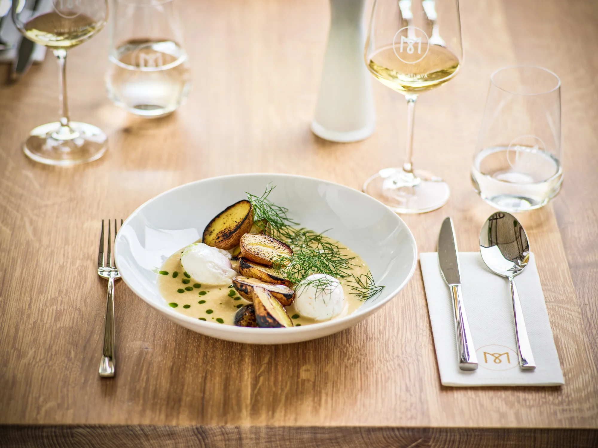 Odpočinek v Mikulově na jižní Moravě: prémiové apartmány s terasou i večeří