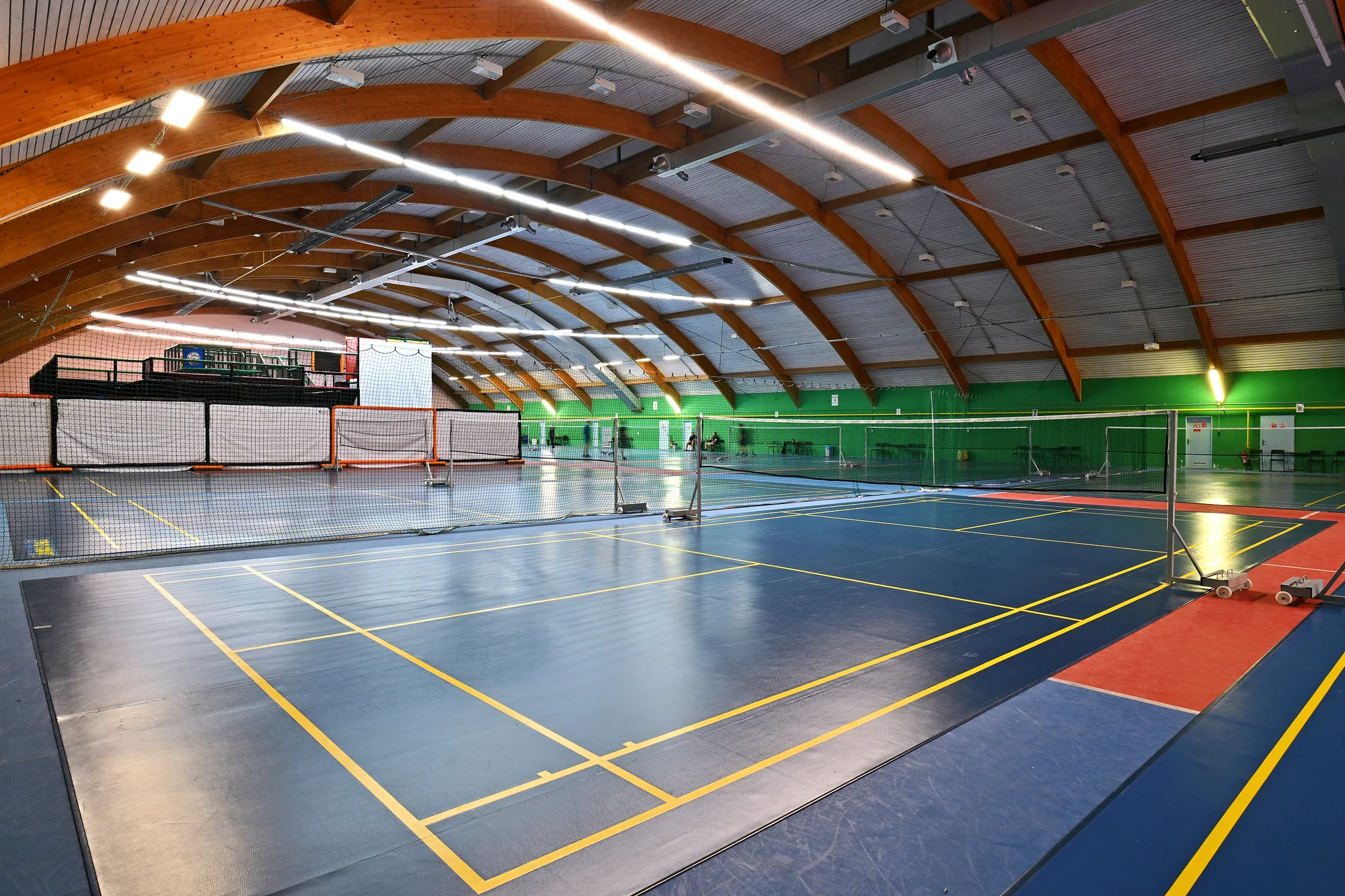 Pronájem sportoviště na 1 hodinu: tenis, badminton i ping-pong v kryté hale
