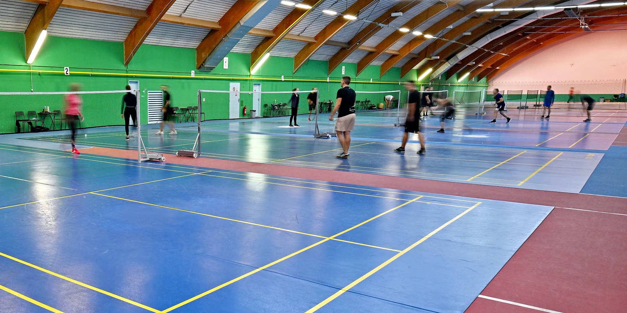 Pronájem sportoviště na 1 hodinu: tenis, badminton i ping-pong v kryté hale