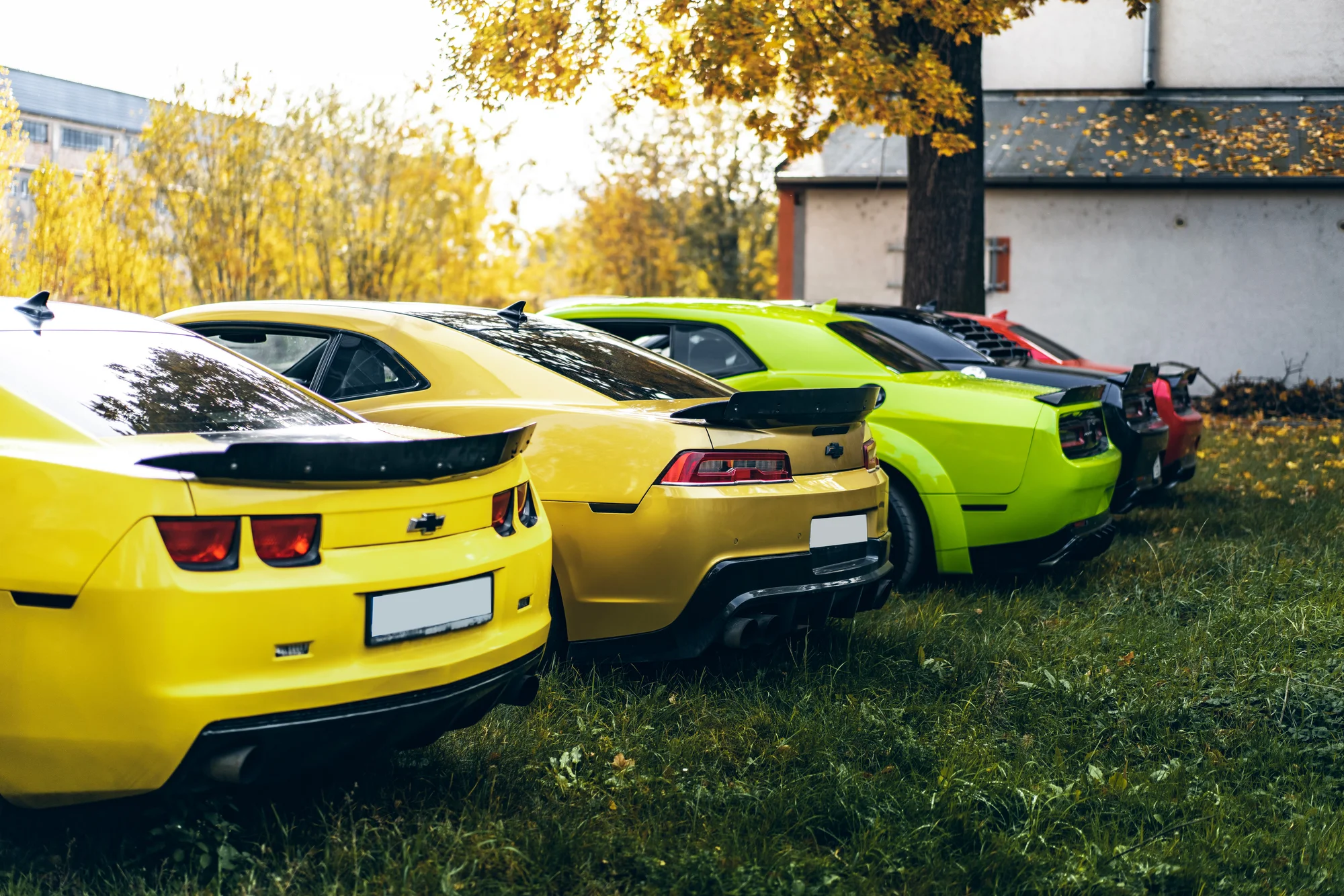 Zažijte jízdu snů ve voze dle výběru: Dodge, Mustang nebo Camaro