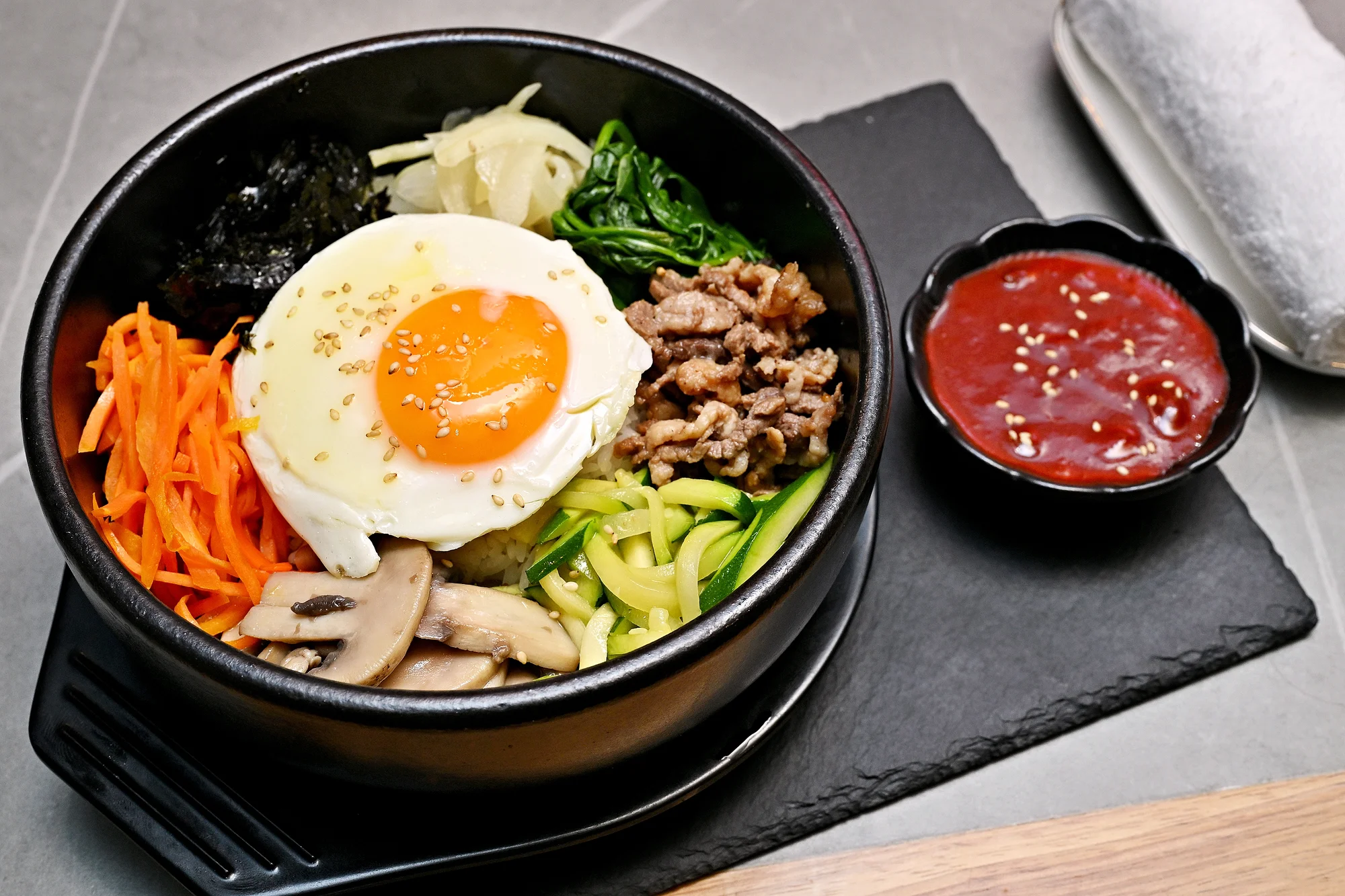 Korejské BBQ: degustační grilování hovězího Wagyu, bůčku, krevet i jehněčího pro 2-4 os.