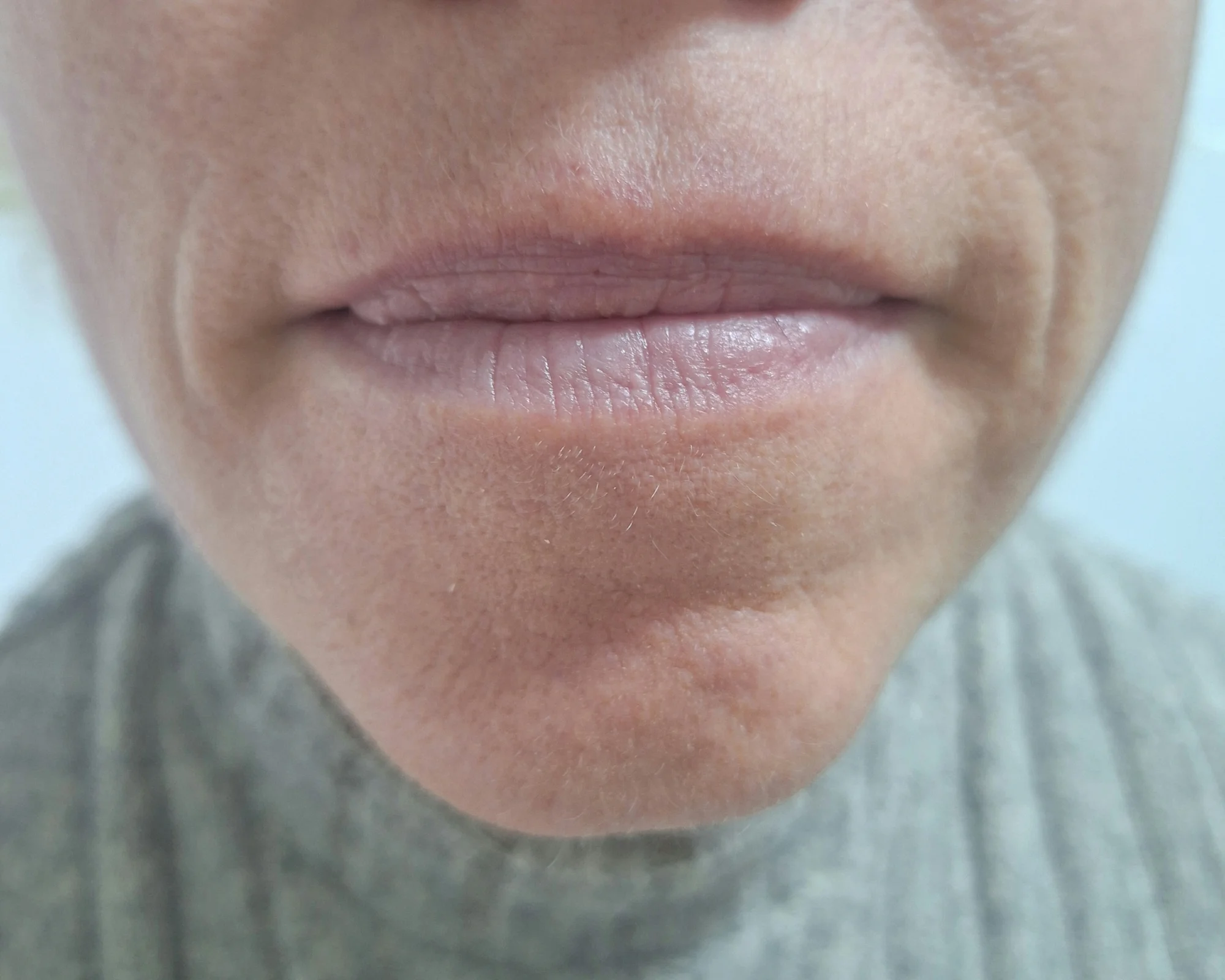Permanentní make-up dle výběru: pudrové obočí, oční linky i plné rty