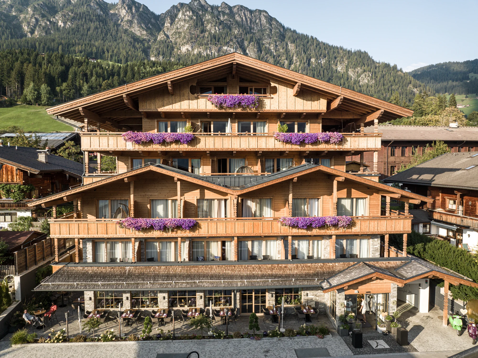 Luxusní pobyt v rakouských Alpách: polopenze plus, wellness s infinity bazénem