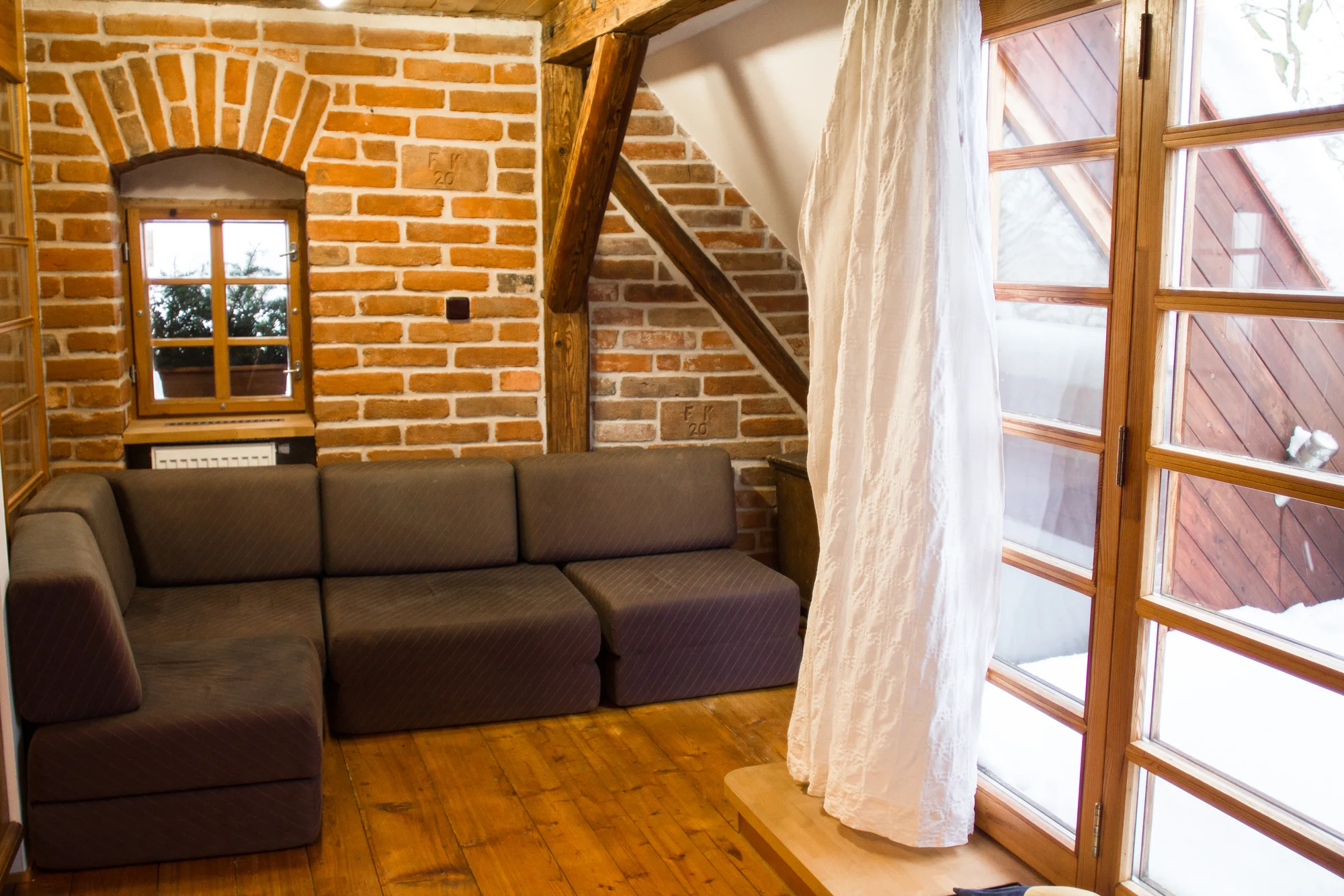 Pobyt na chalupě v Podkrkonoší: vybavené studio či apartmán, sauna a jacuzzi