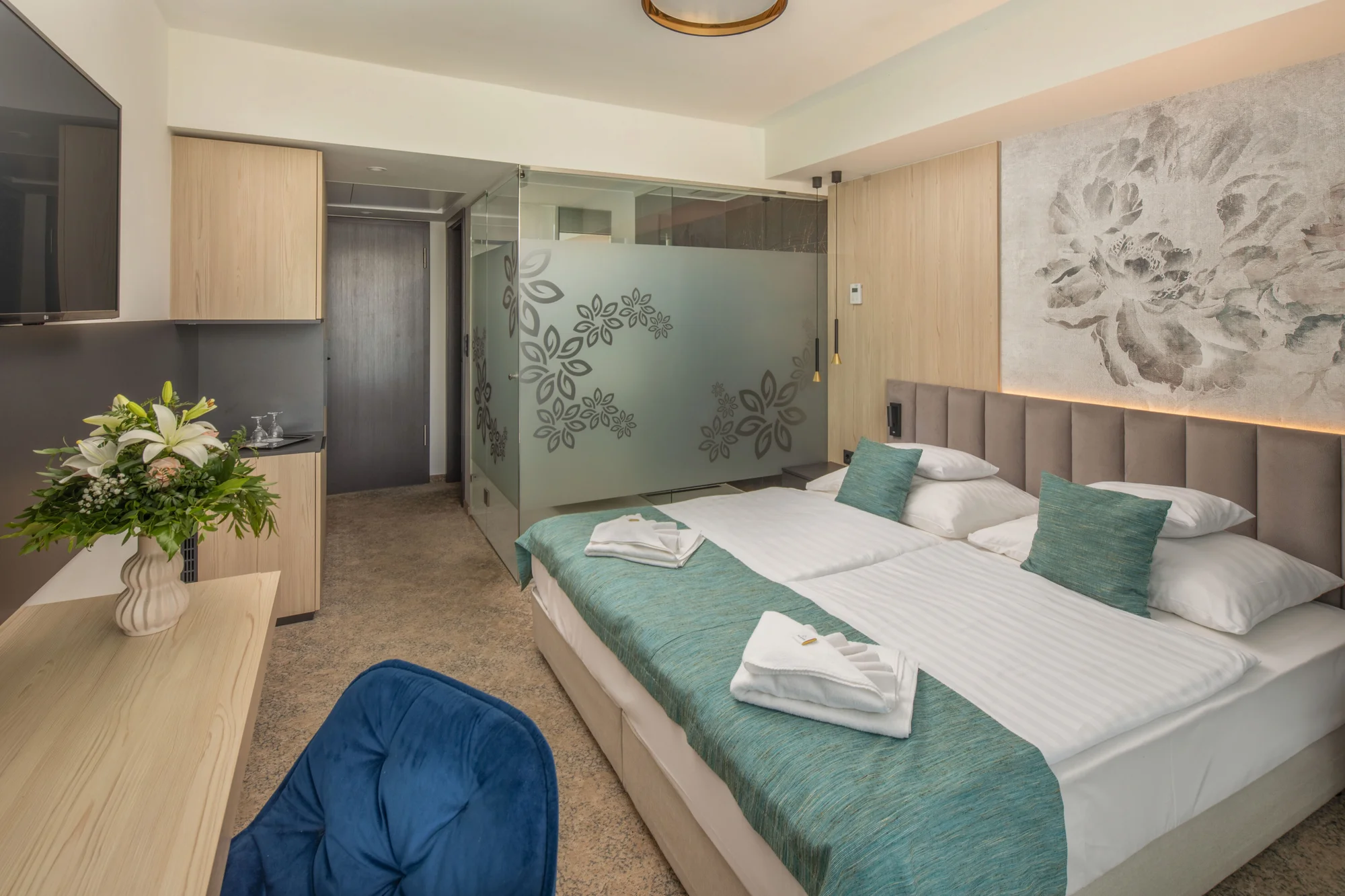 Pobyt ve 4* hotelu jen 150 m od Balatonu: neomezený wellness a polopenze, 2 děti zdarma