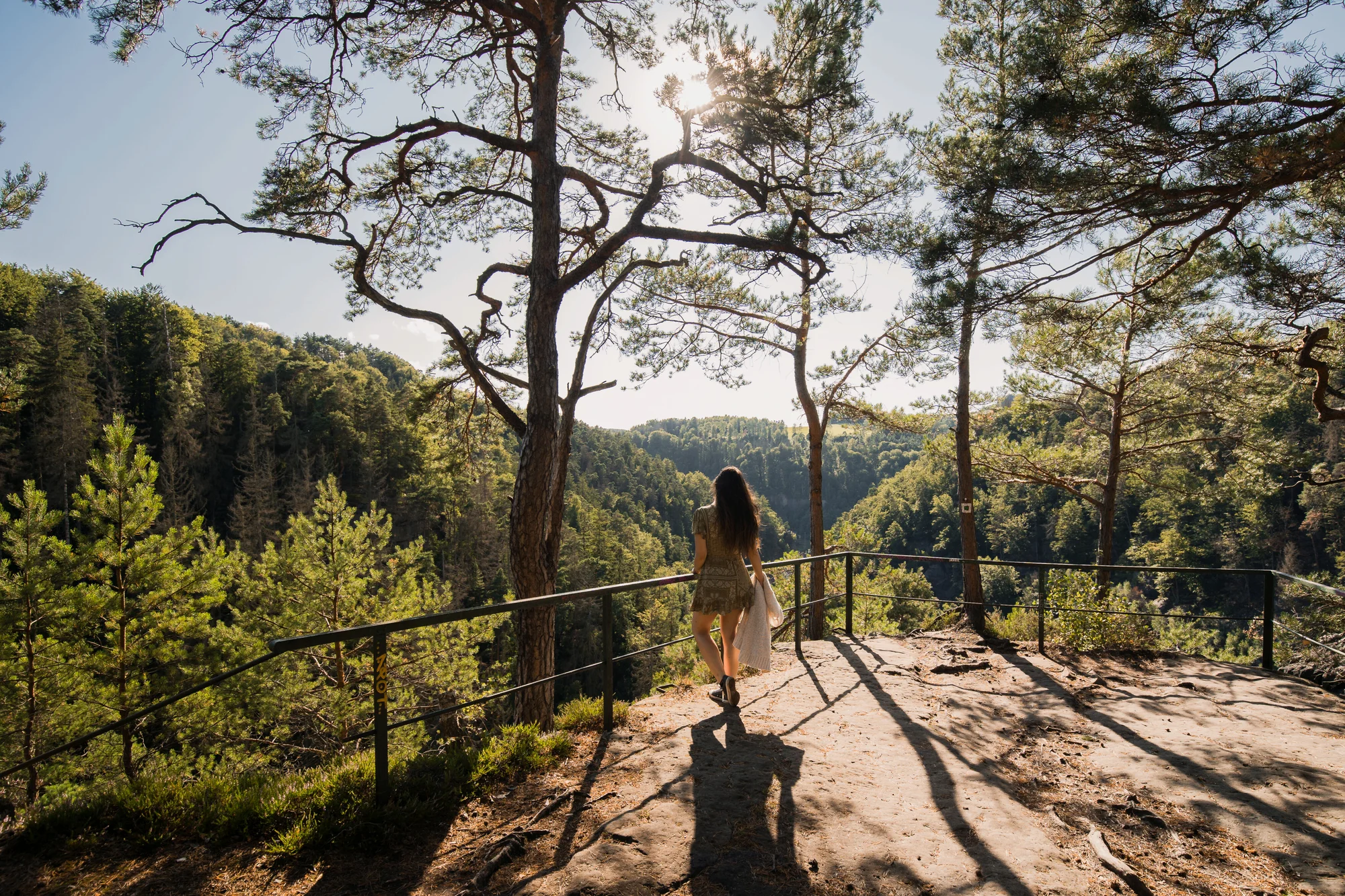 Netradiční ubytování v Děčíně: moderně zařízený lodní kontejner s terasou a grilem