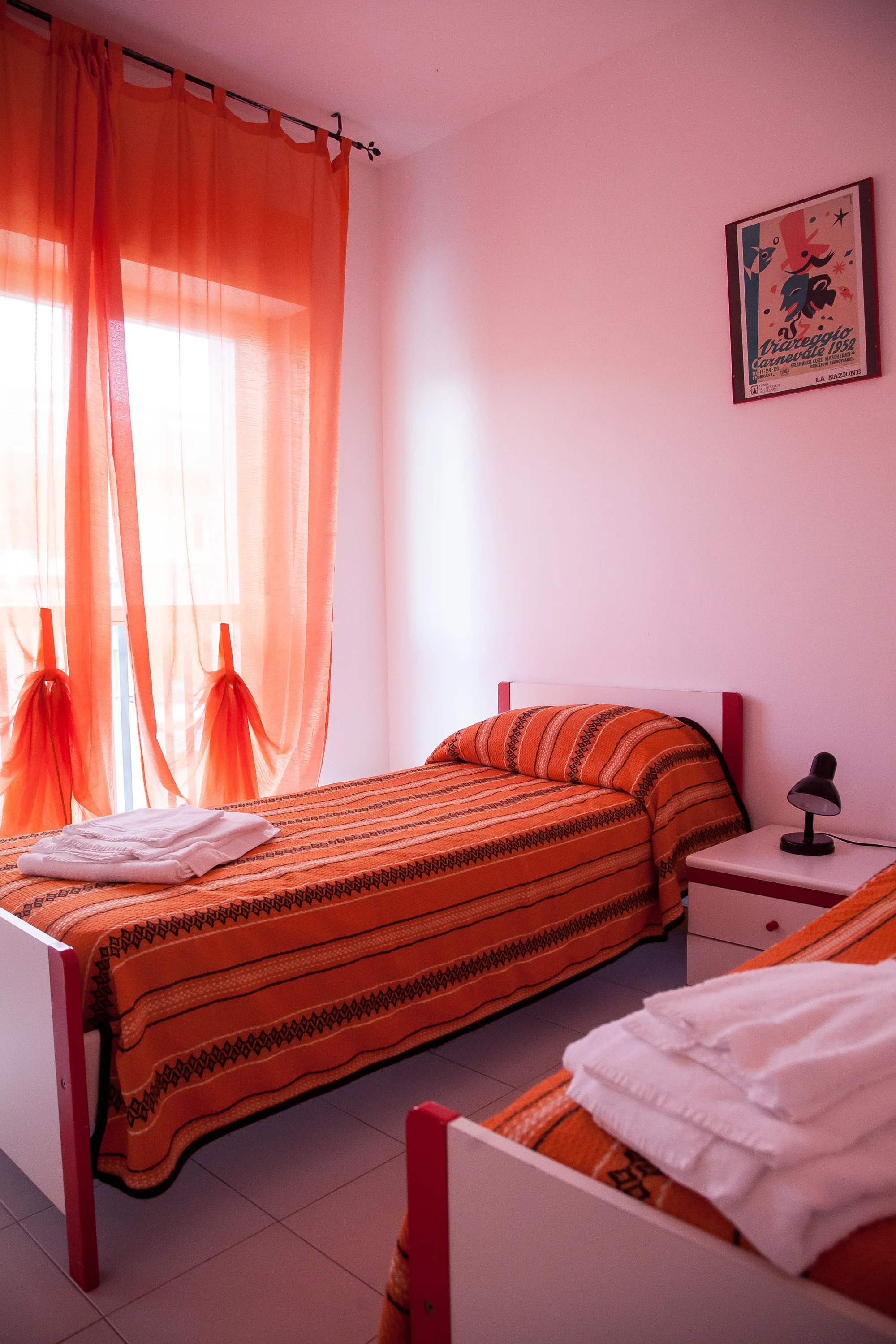 Italská dovolená v oblasti mezi Ligurií a Toskánskem: apartmány s kuchyňkou, venkovní bazény