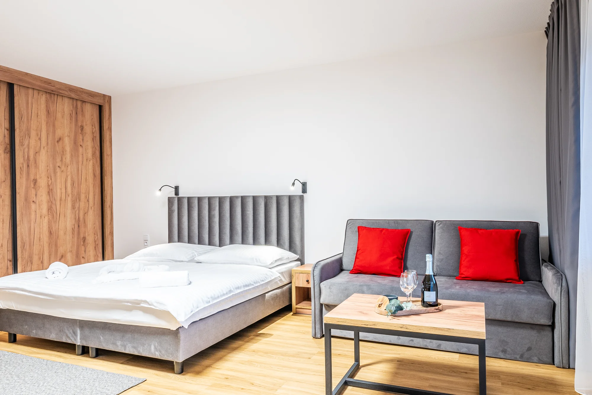 Penzion v podhůří Beskyd: snídaně, sleva na wellness, bobovou dráhu i golf, v zimě lyžování
