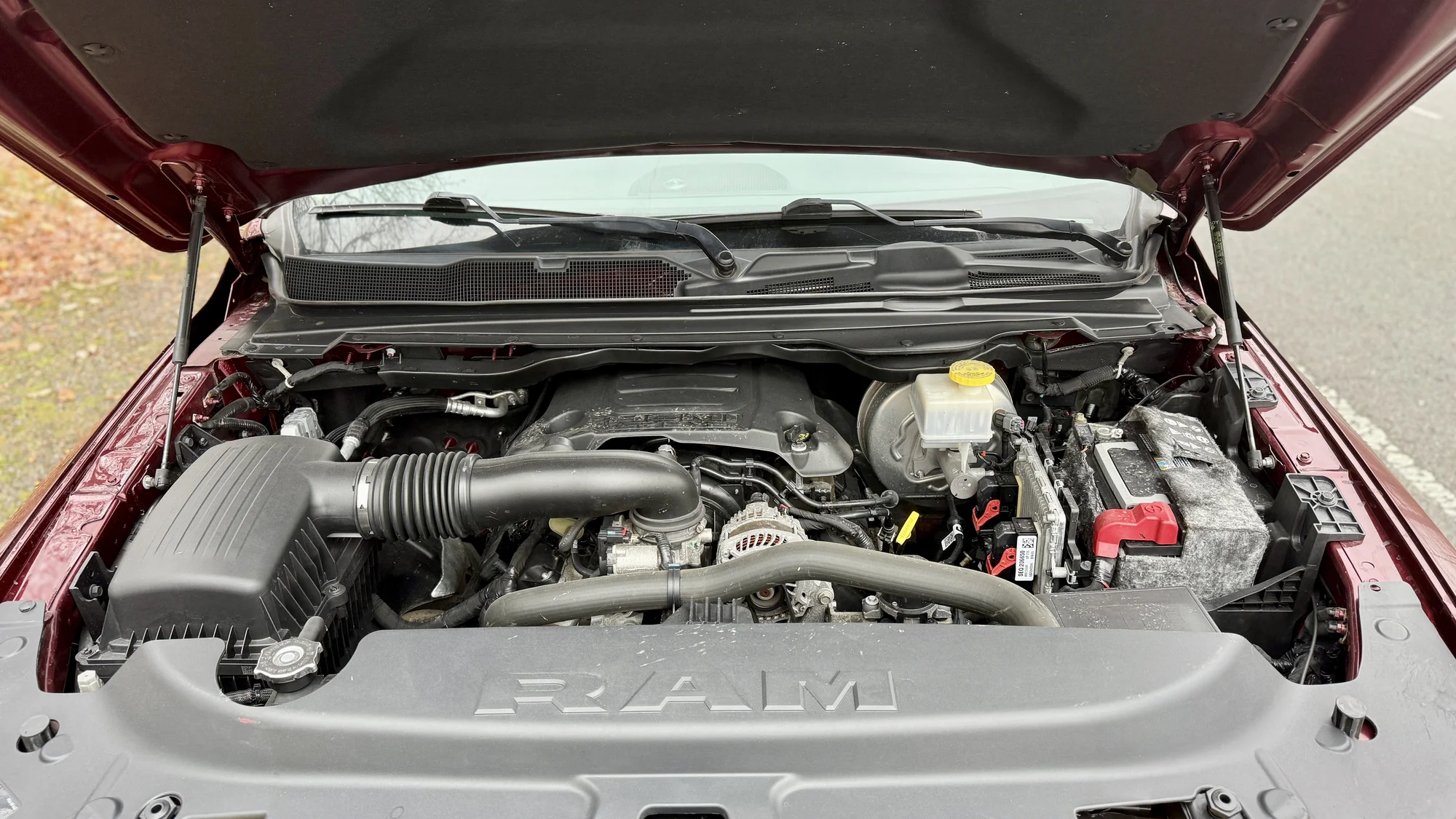 Pronájem monstrózního Dodge RAM V8 HEMI: 4 hod. až 3 dny