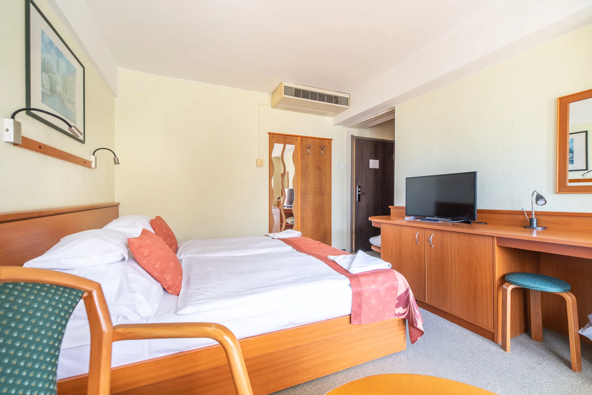 Hotel 300 m od Balatonu: neomezený wellness a polopenze