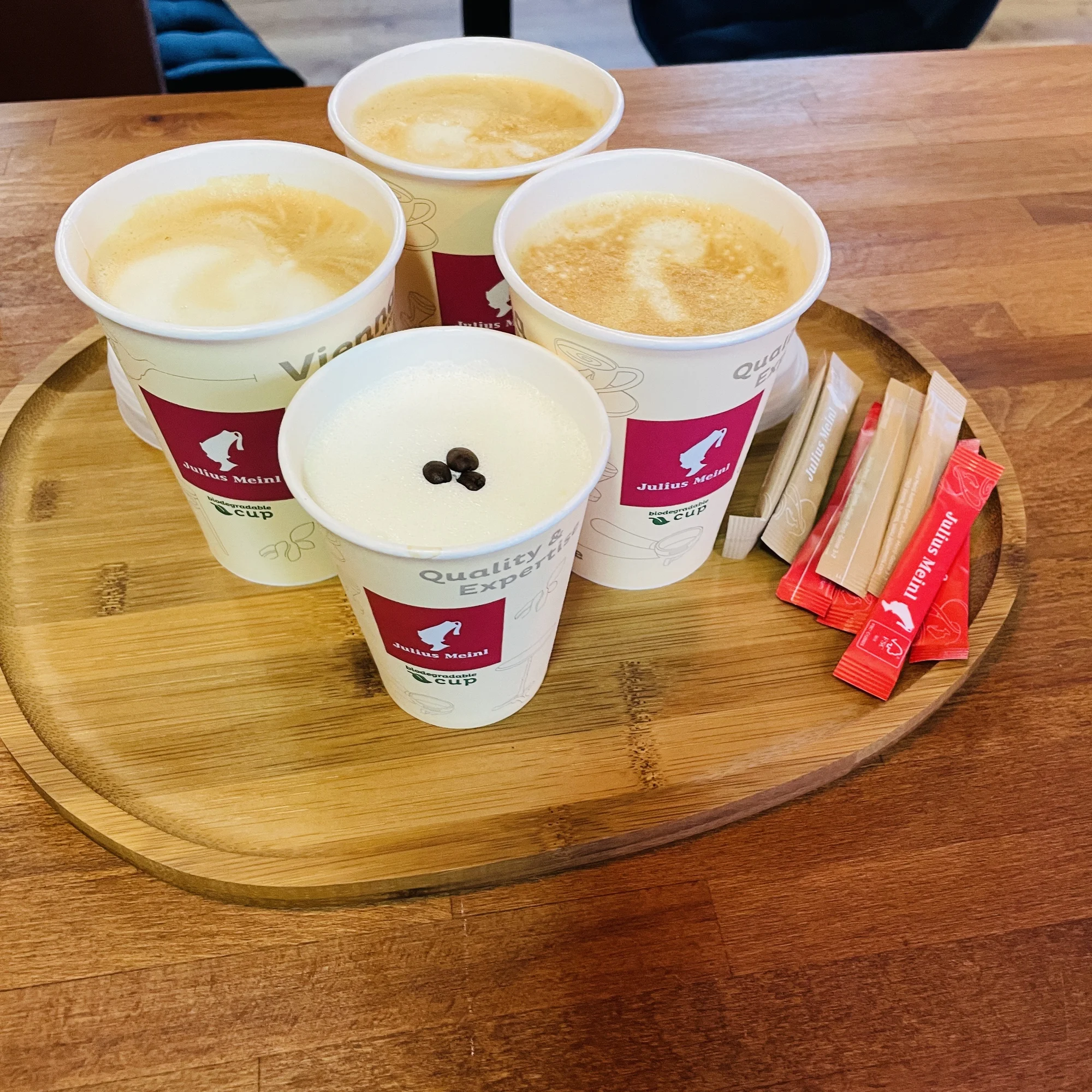 Zážitek pro milovníky kávy: základní i celodenní baristický kurz se základy latte art