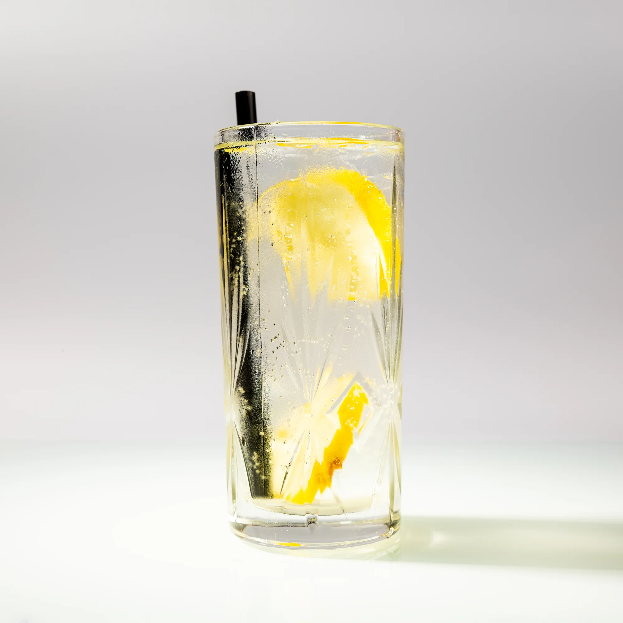 2 nebo 4 drinky v centru Ostravy: cuba libre, skinny bitch i gin & tonic