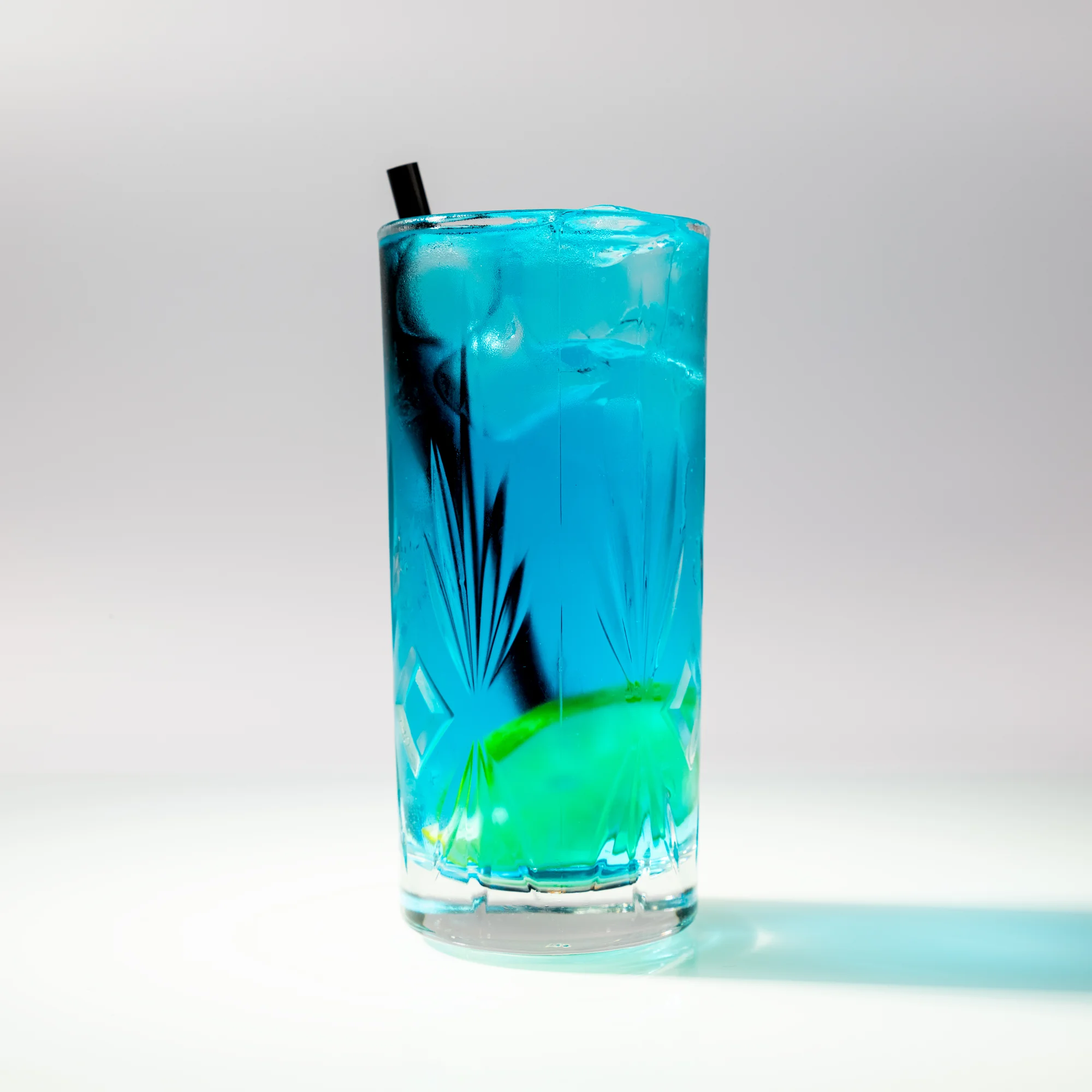 2 nebo 4 drinky v centru Ostravy: cuba libre, skinny bitch i gin & tonic