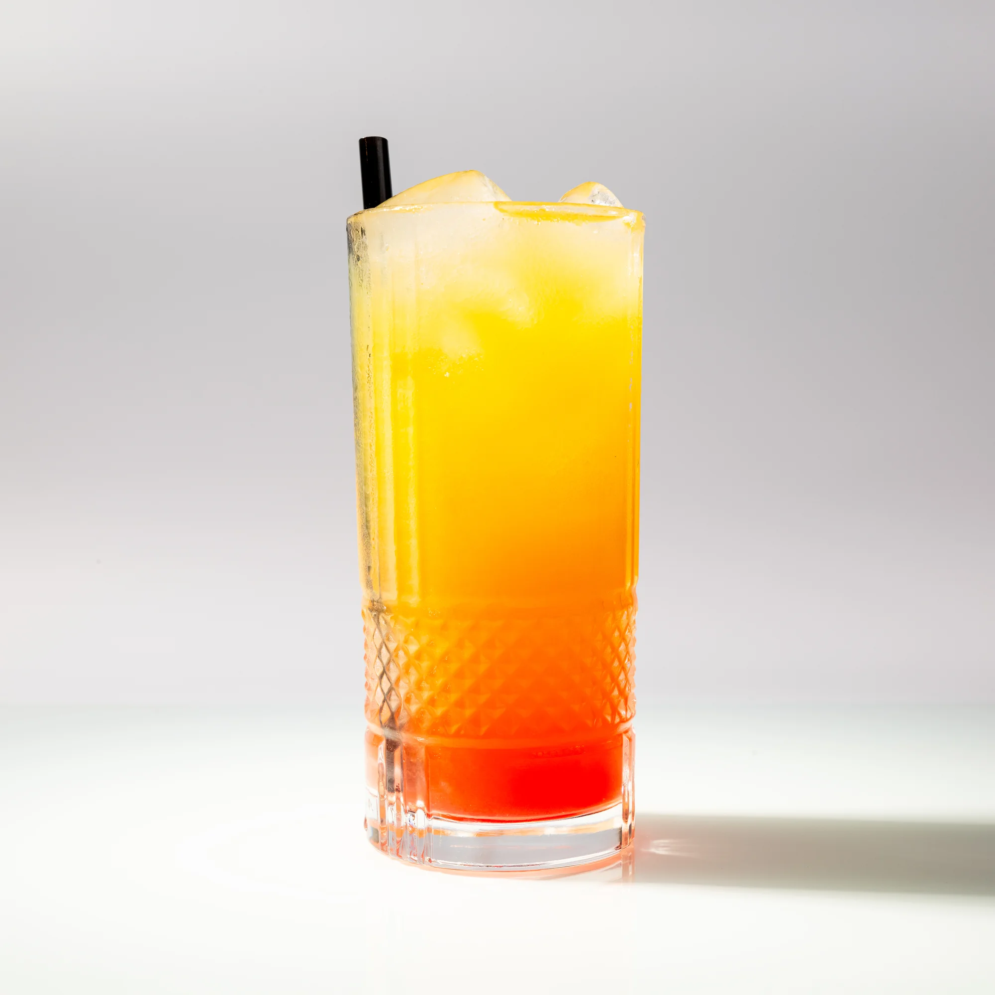 2 nebo 4 drinky v centru Ostravy: cuba libre, skinny bitch i gin & tonic