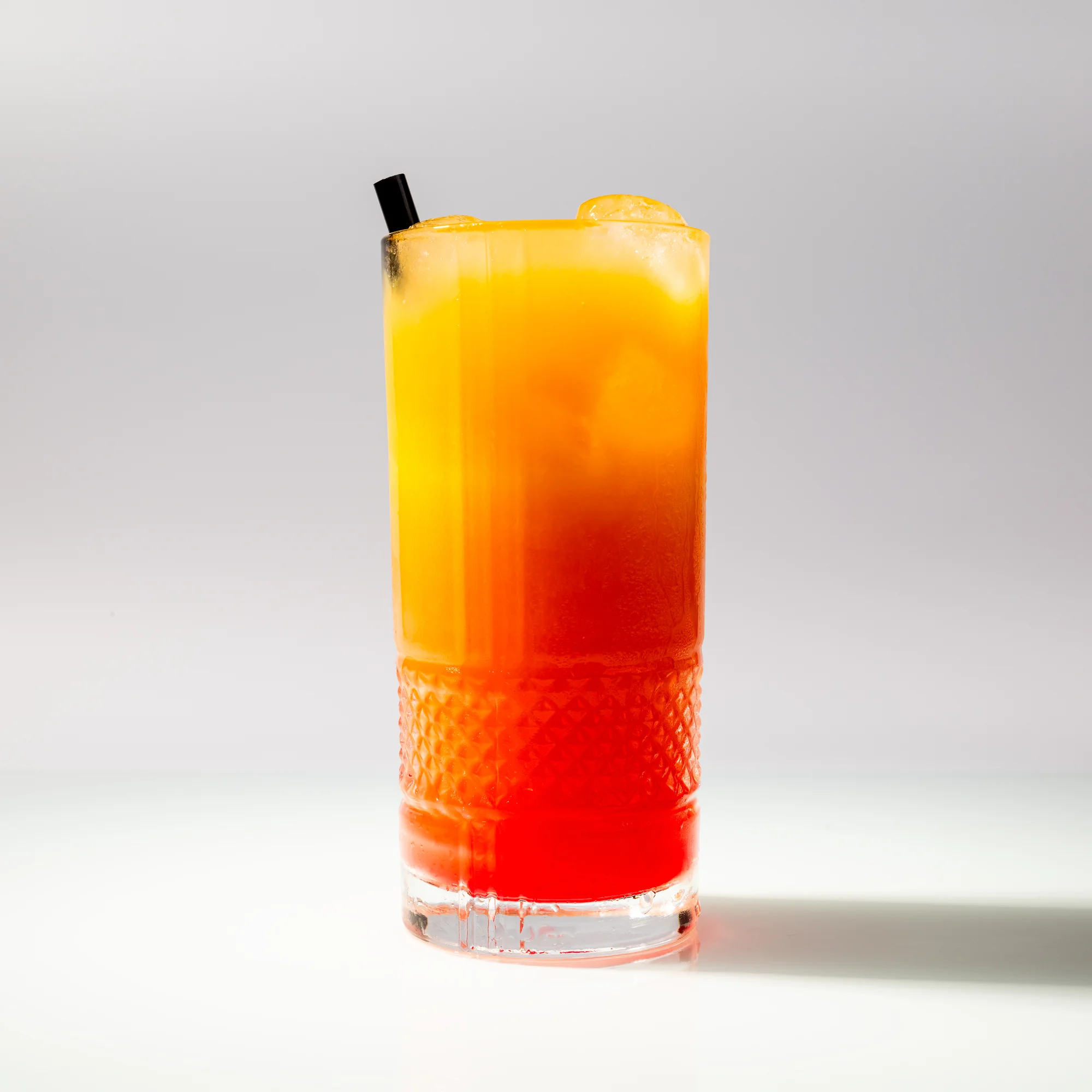 2 nebo 4 drinky v centru Ostravy: cuba libre, skinny bitch i gin & tonic