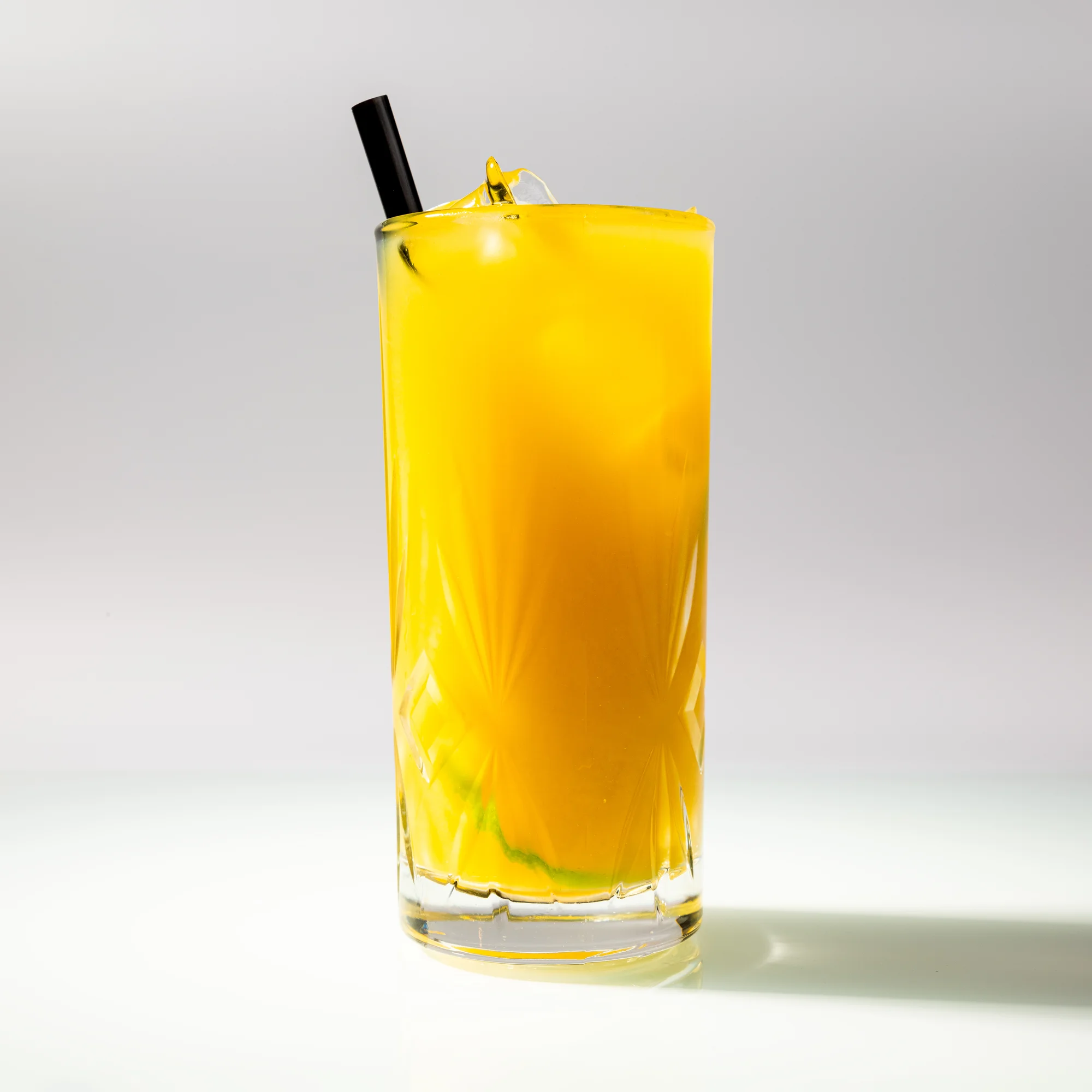 2 nebo 4 drinky v centru Ostravy: cuba libre, skinny bitch i gin & tonic