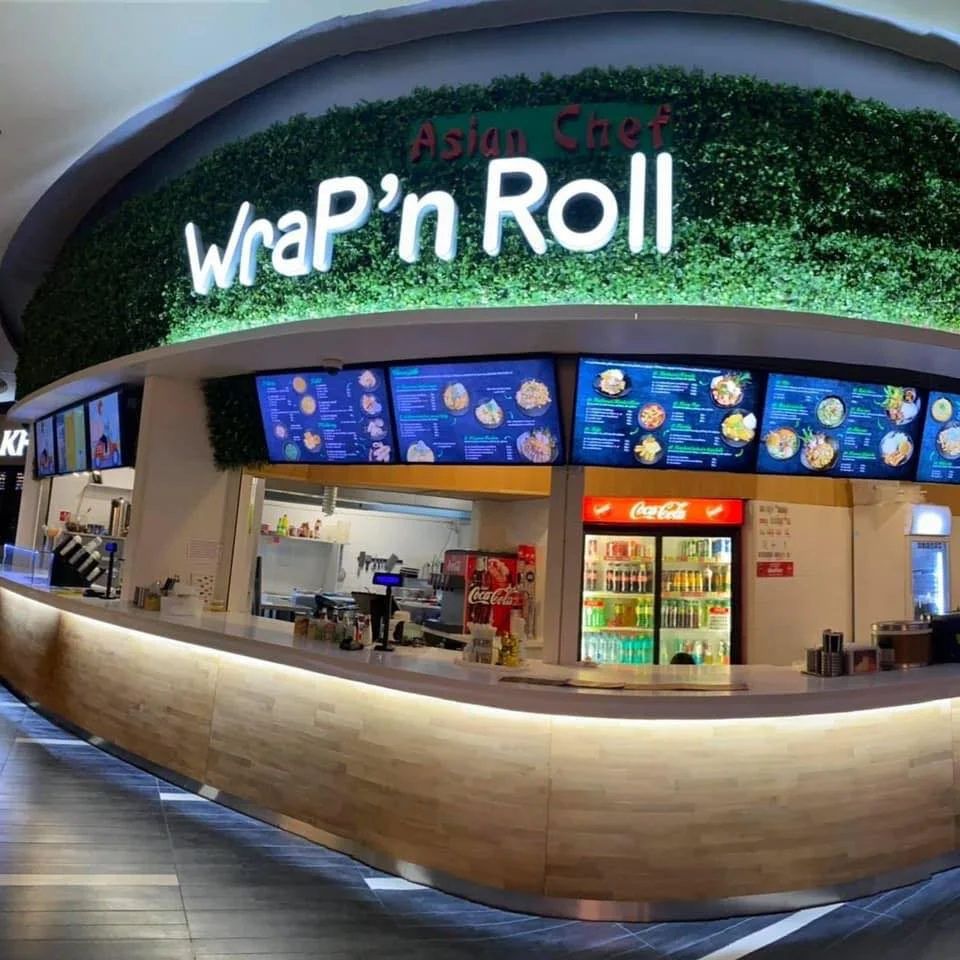 Až 2 hod. hodování na running sushi ve Wrap ‘n Roll v OC Plaza pro 1 osobu