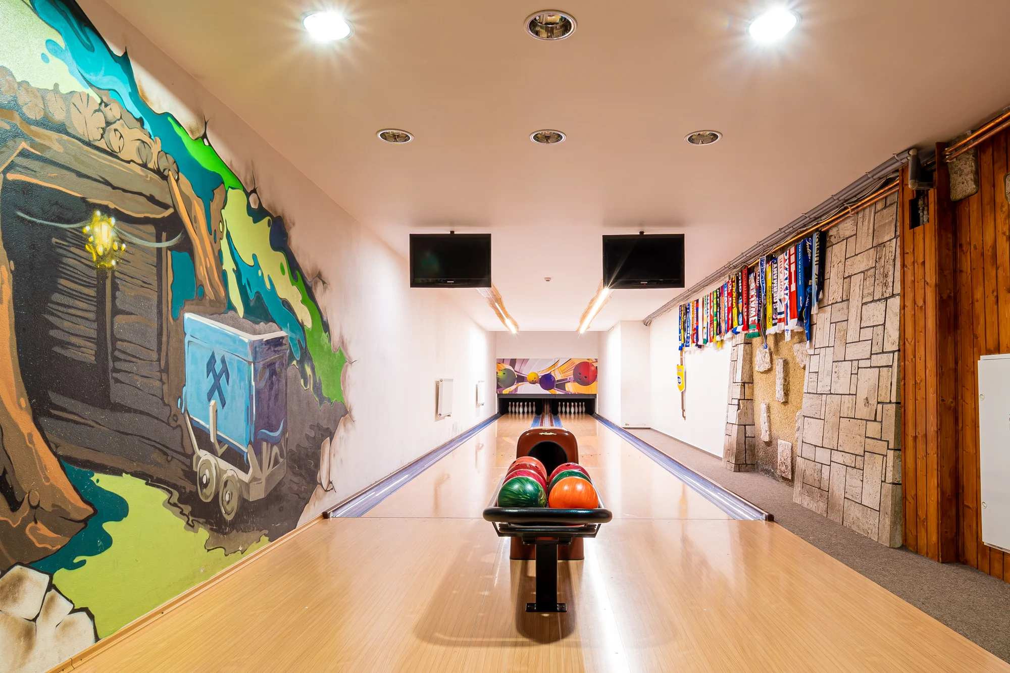 Horský hotel nedaleko Spišského hradu: polopenze, wellness a sporty