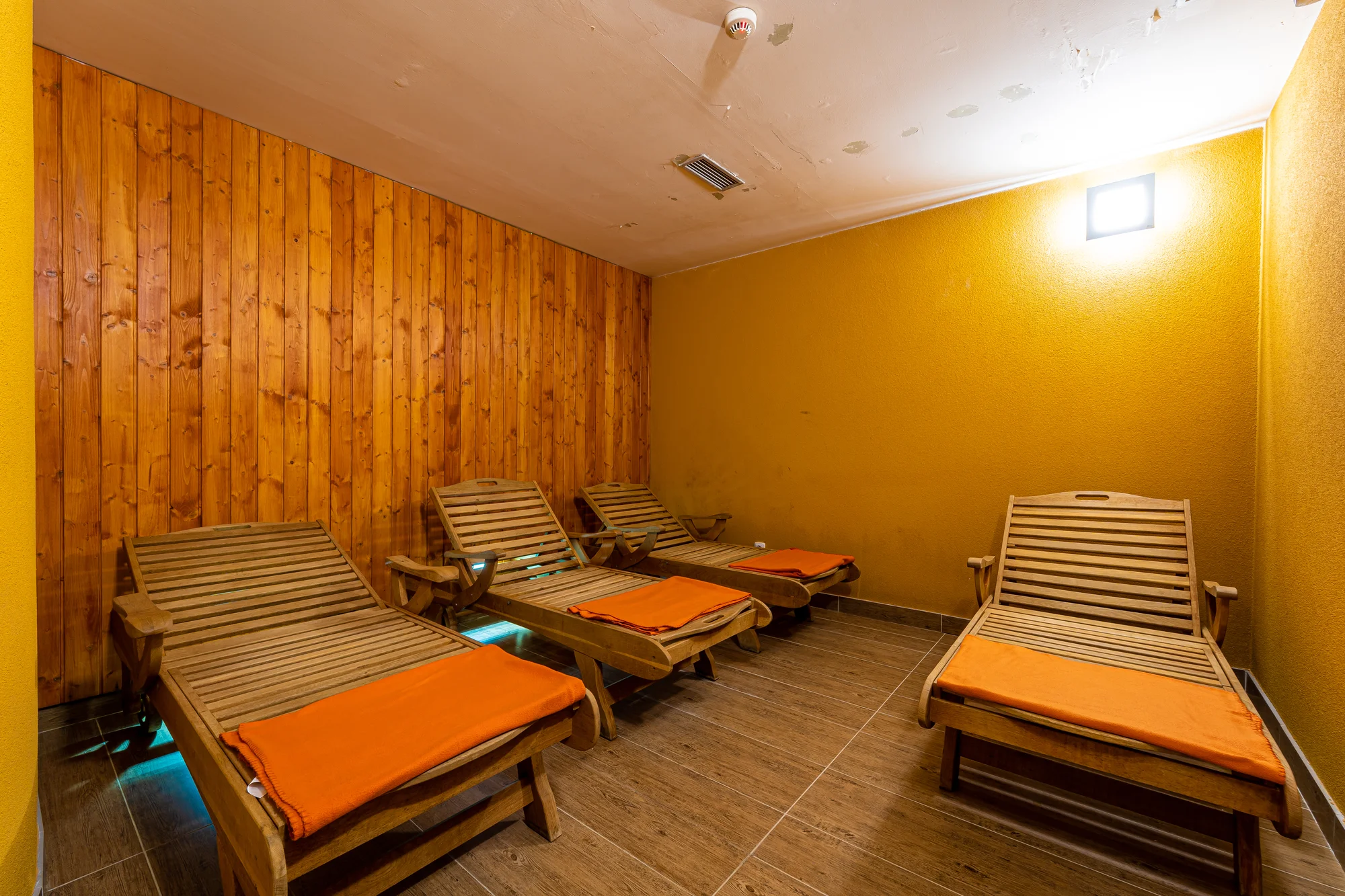 Horský hotel nedaleko Spišského hradu: polopenze, wellness a sporty