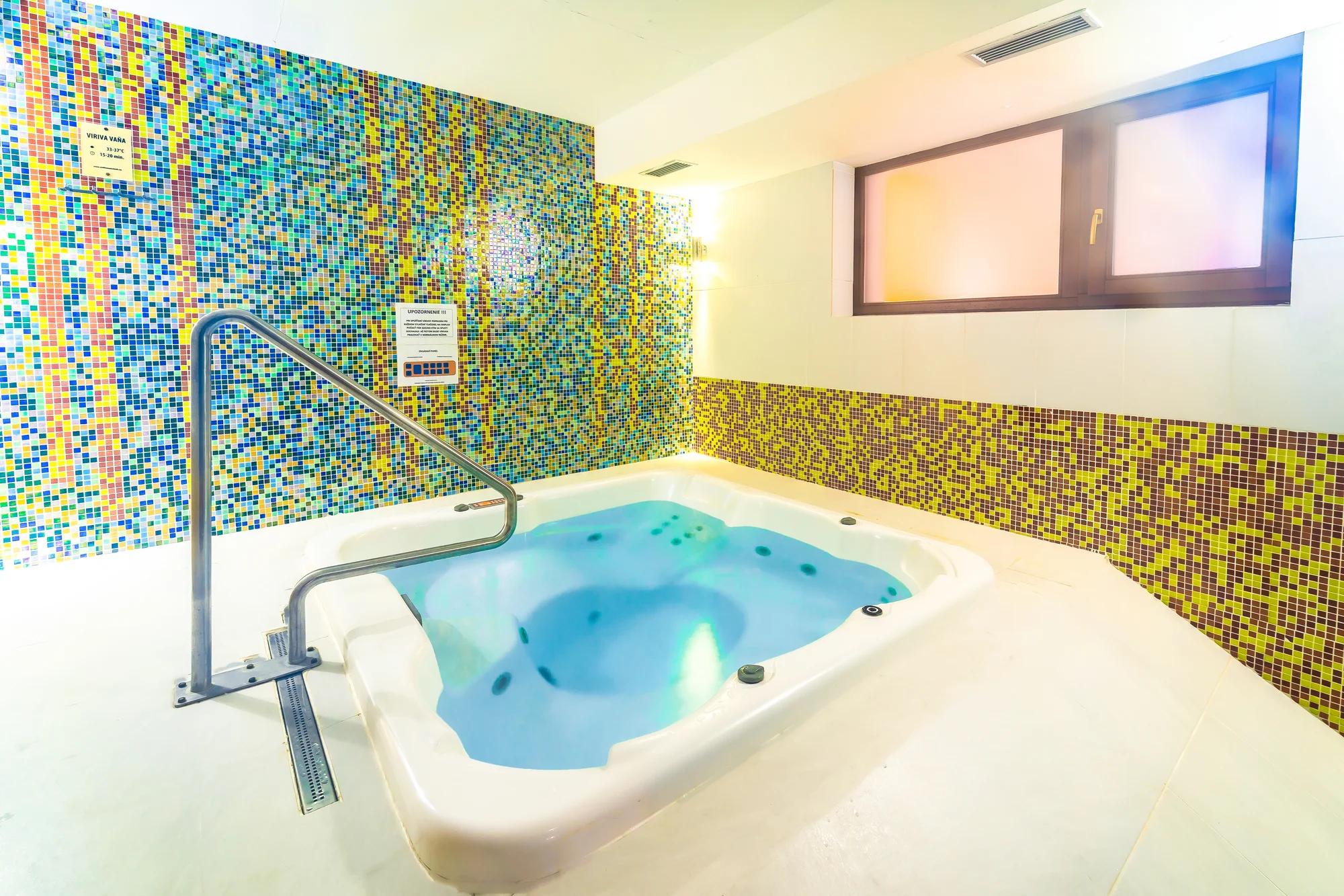 Horský hotel nedaleko Spišského hradu: polopenze, wellness a sporty