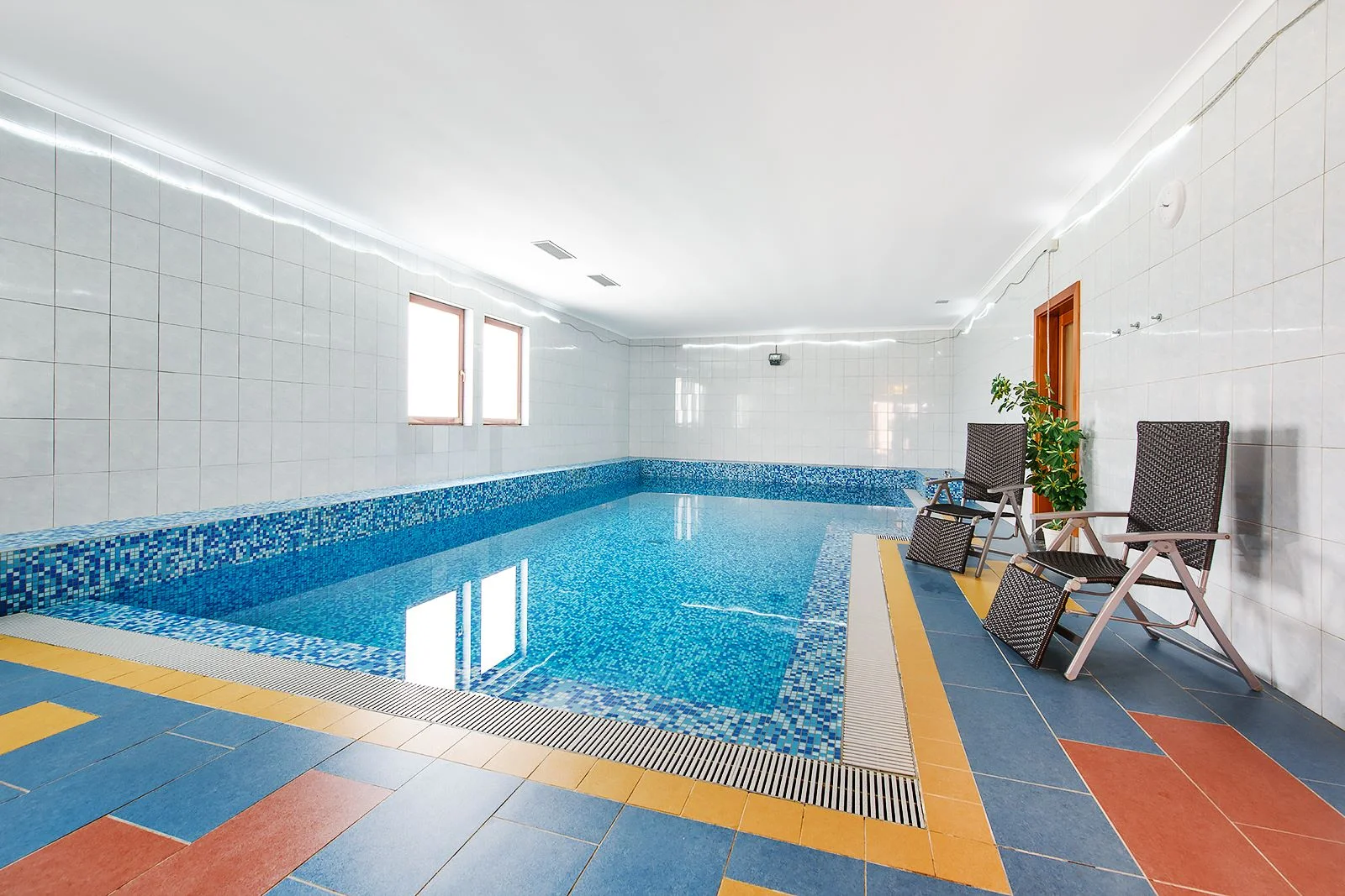 Odpočinek v jižních Čechách: penzion se snídaní nebo polopenzí, bazén, wellness