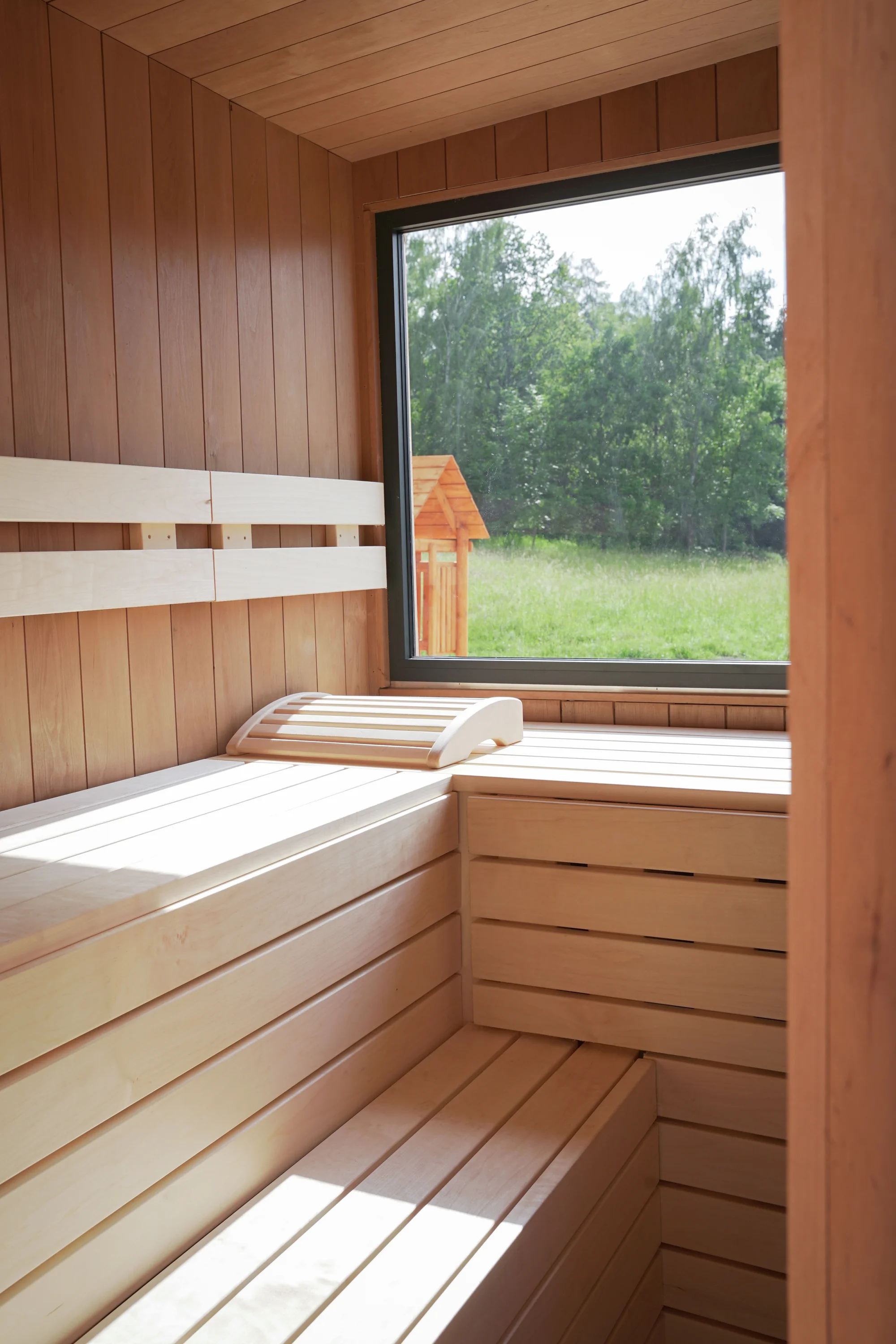 Moderní chata v jižních Čechách: vlastní sauna, vířivý sud i kapacita až 6 osob