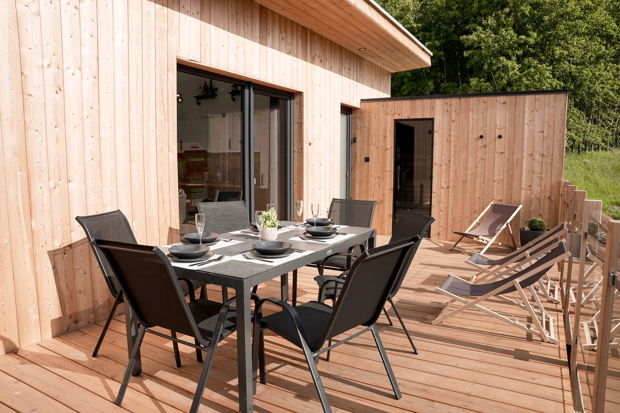 Moderní chata v jižních Čechách: vlastní sauna, vířivý sud i kapacita až 6 osob