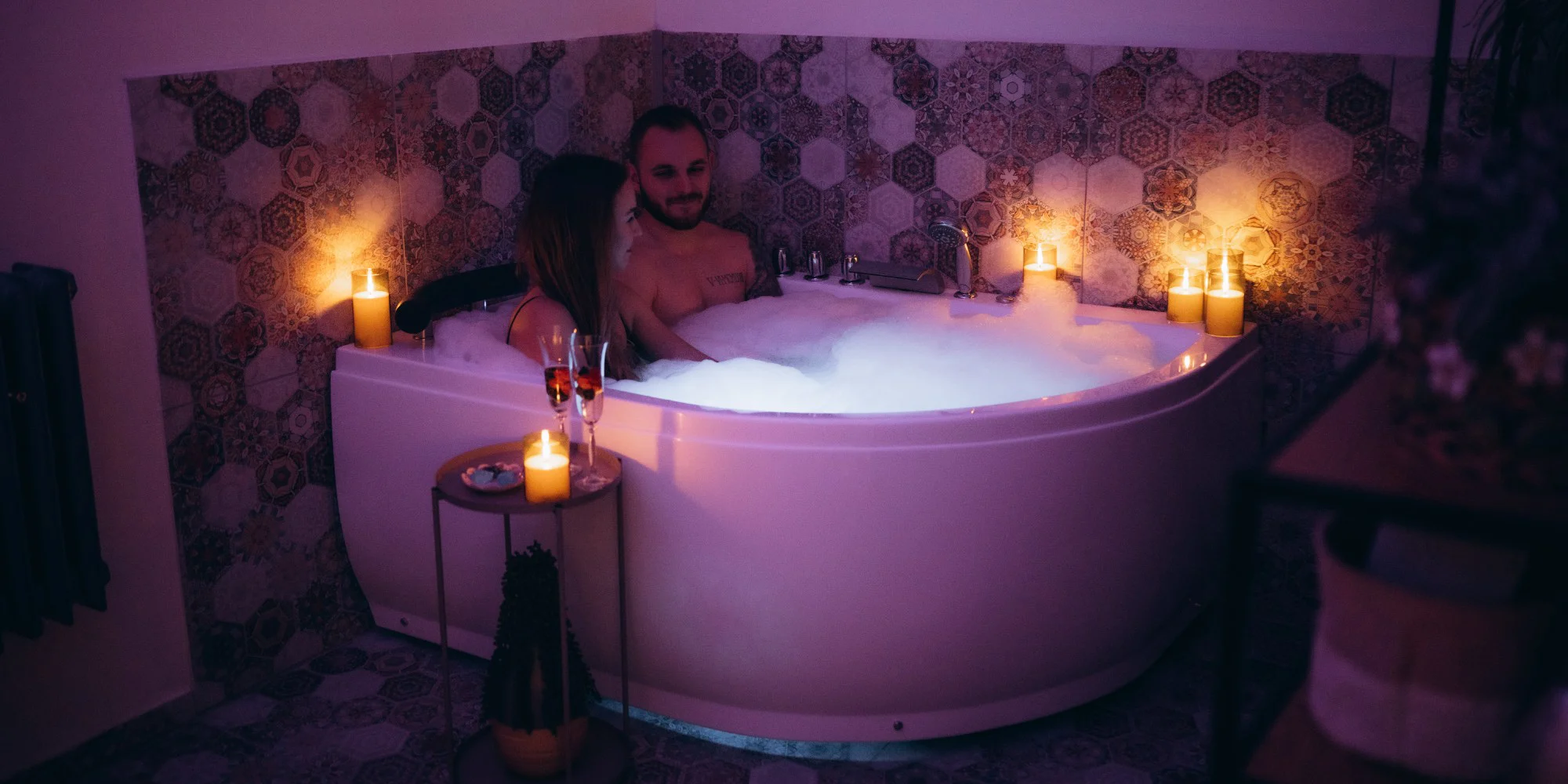 Privátní wellness apartmán pro dva: vstup na 4 hodiny nebo 1 noc plná relaxace