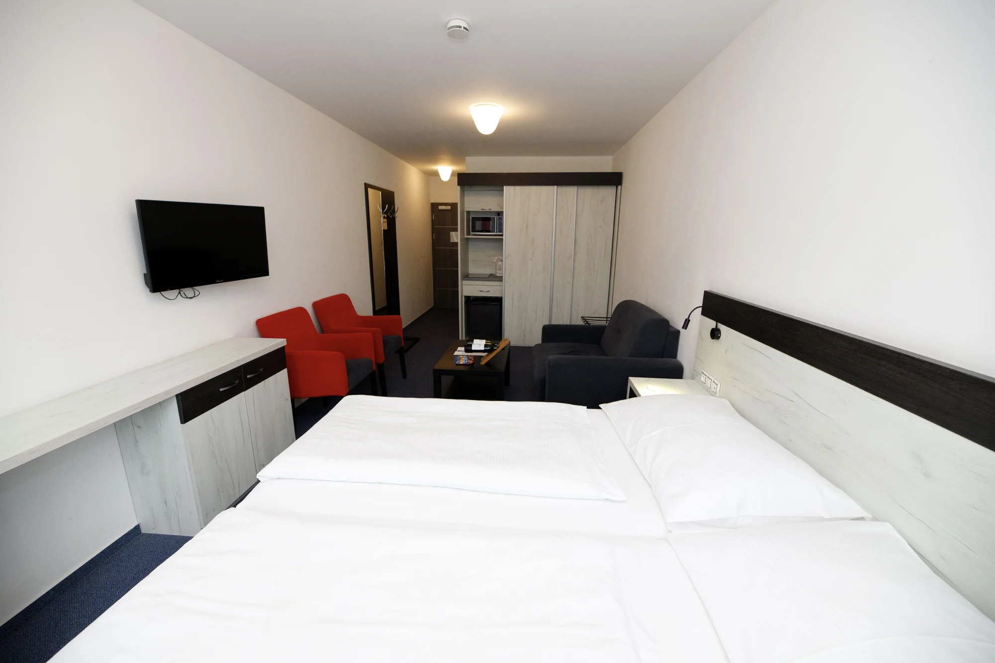 Pobyt v novém hotelu v Českém Švýcarsku: snídaně, případně i jedna večeře a koupací sud