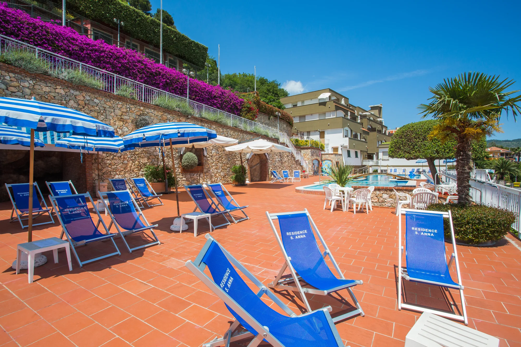 Za sluncem a mořem do italské Ligurie: apartmány s kuchyňkou až pro 5 osob
