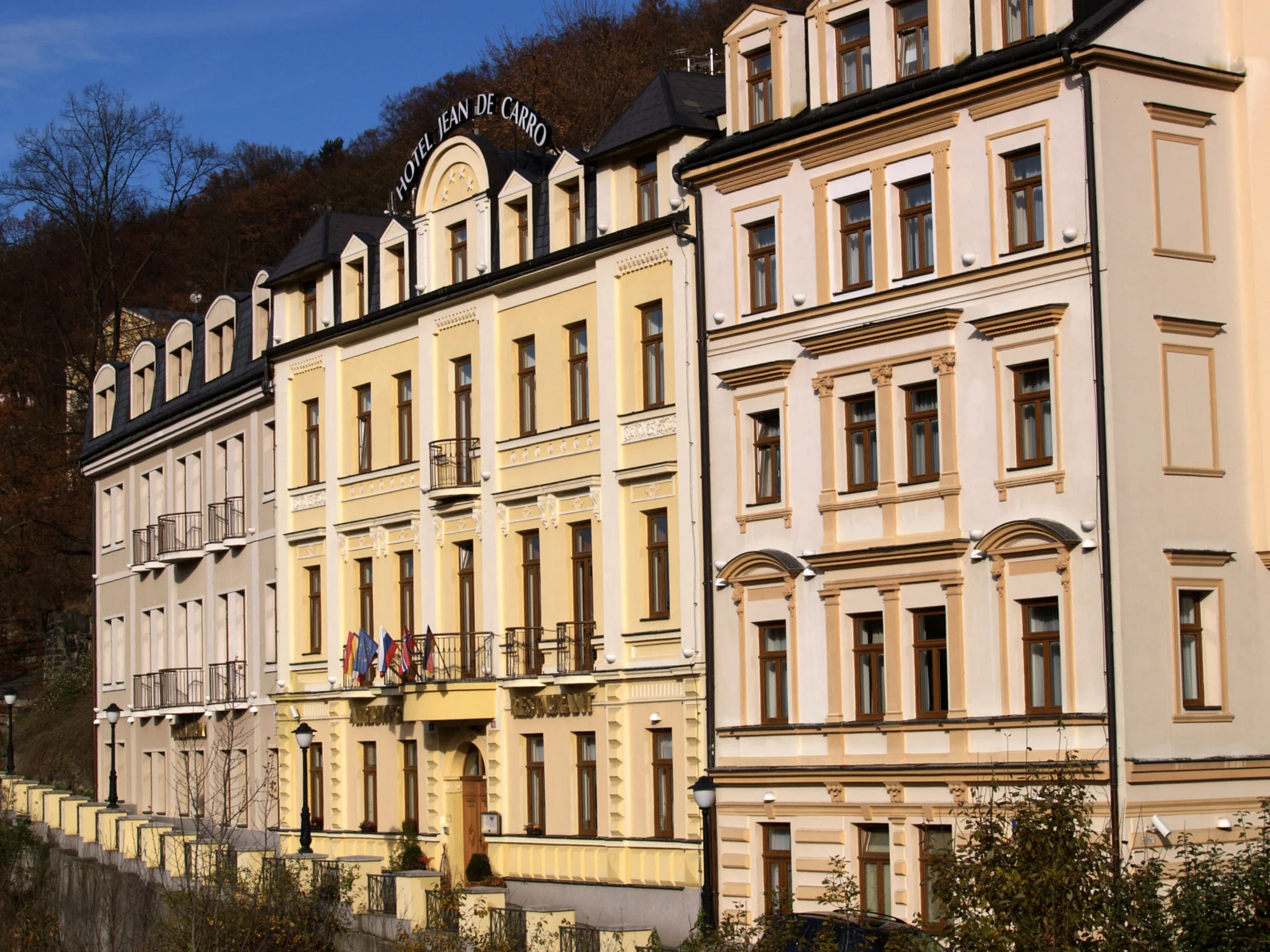 4* pobyt v centru Karlových Varů: ubytování se snídaní, wellness i projížďkou v kočáře