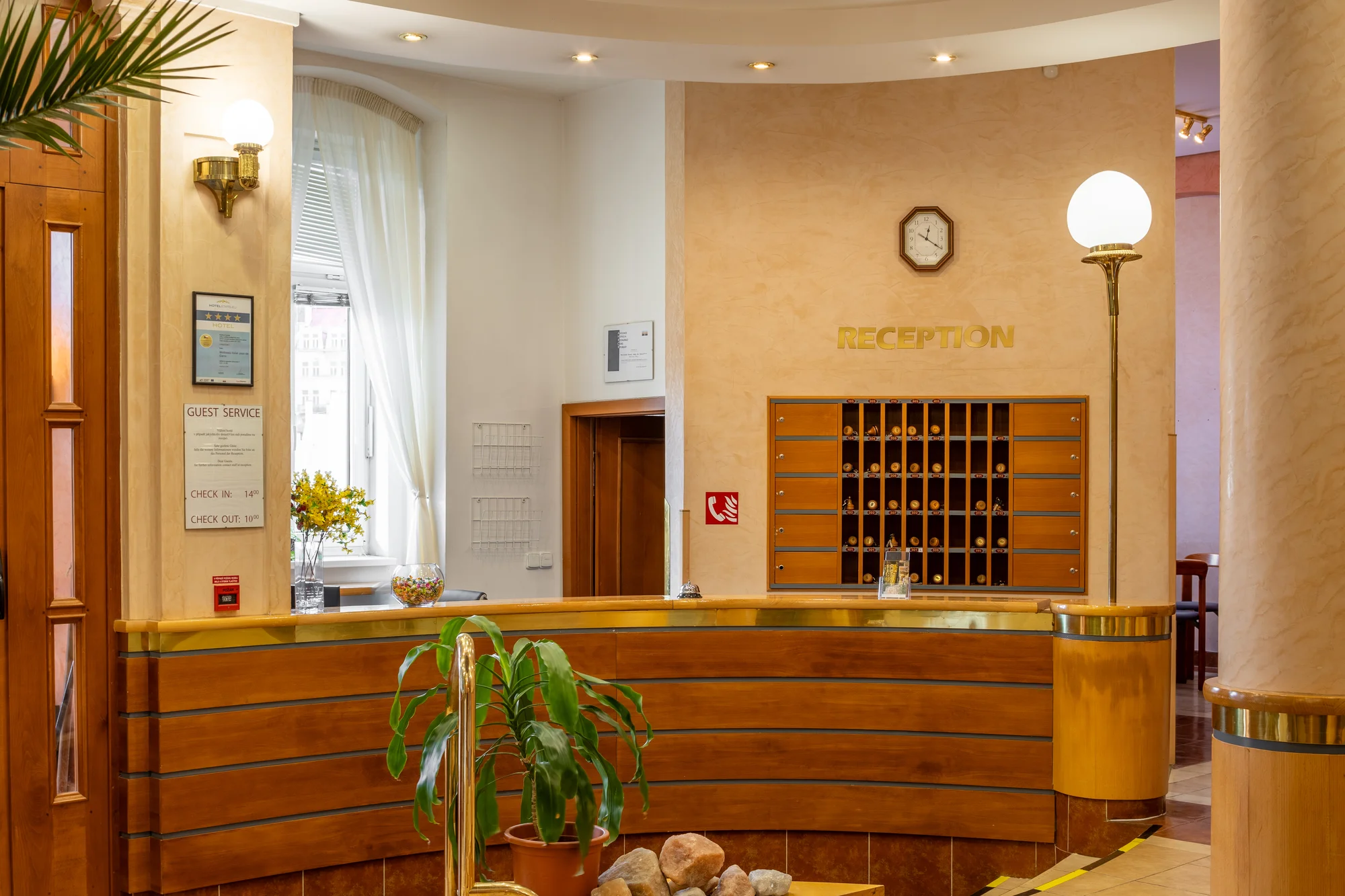 4* pobyt v centru Karlových Varů: ubytování se snídaní, wellness i projížďkou v kočáře