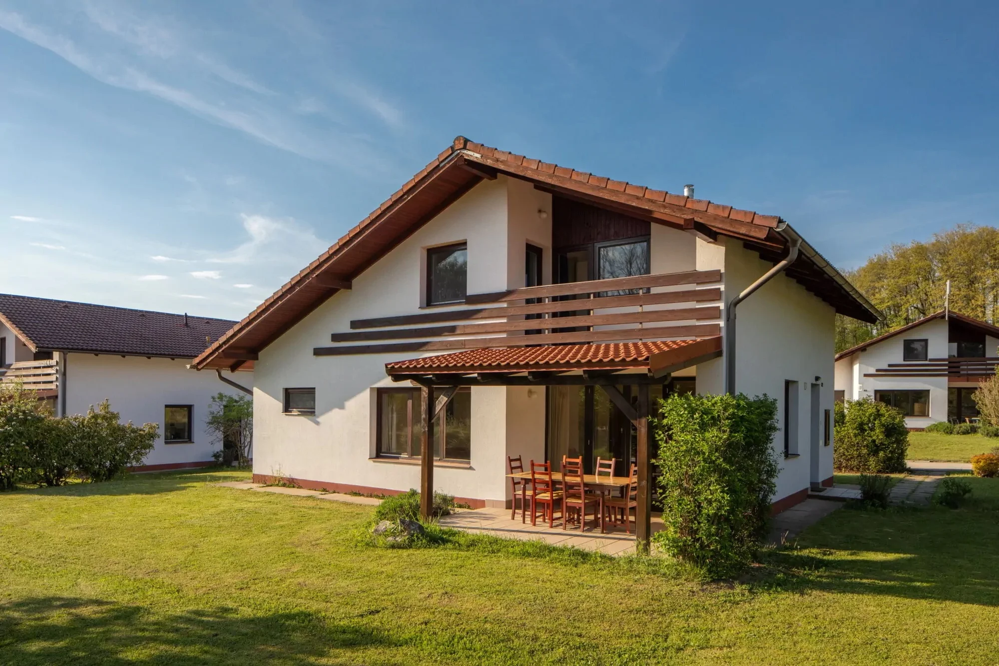 Relax pro rodinu nebo partu přátel blízko Budapešti: neomezeně wellness, možnost polopenze a slevy, děti zdarma