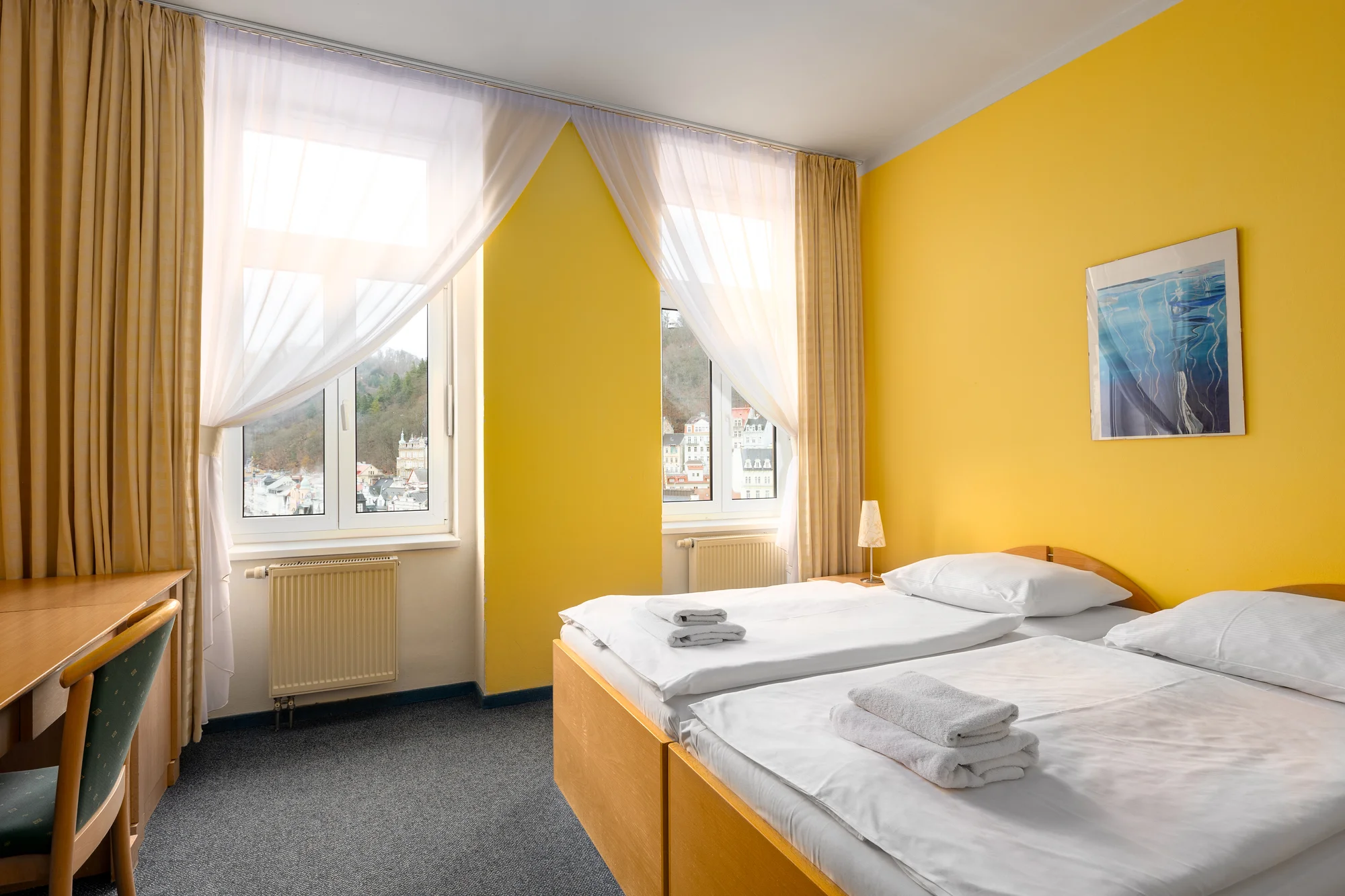 4* pobyt v centru Karlových Varů: ubytování se snídaní, wellness i projížďkou v kočáře