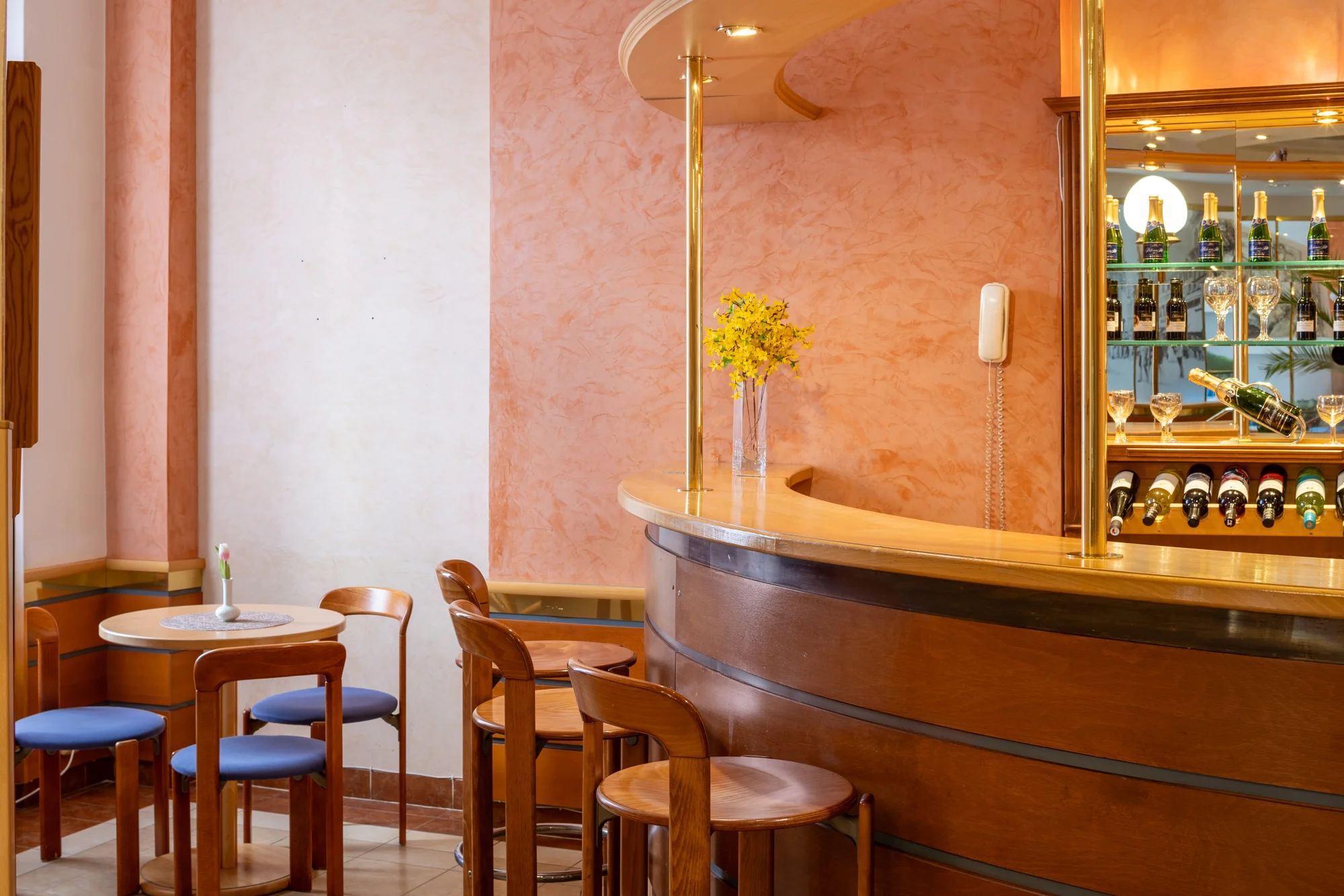 4* pobyt v centru Karlových Varů: ubytování se snídaní, wellness i projížďkou v kočáře