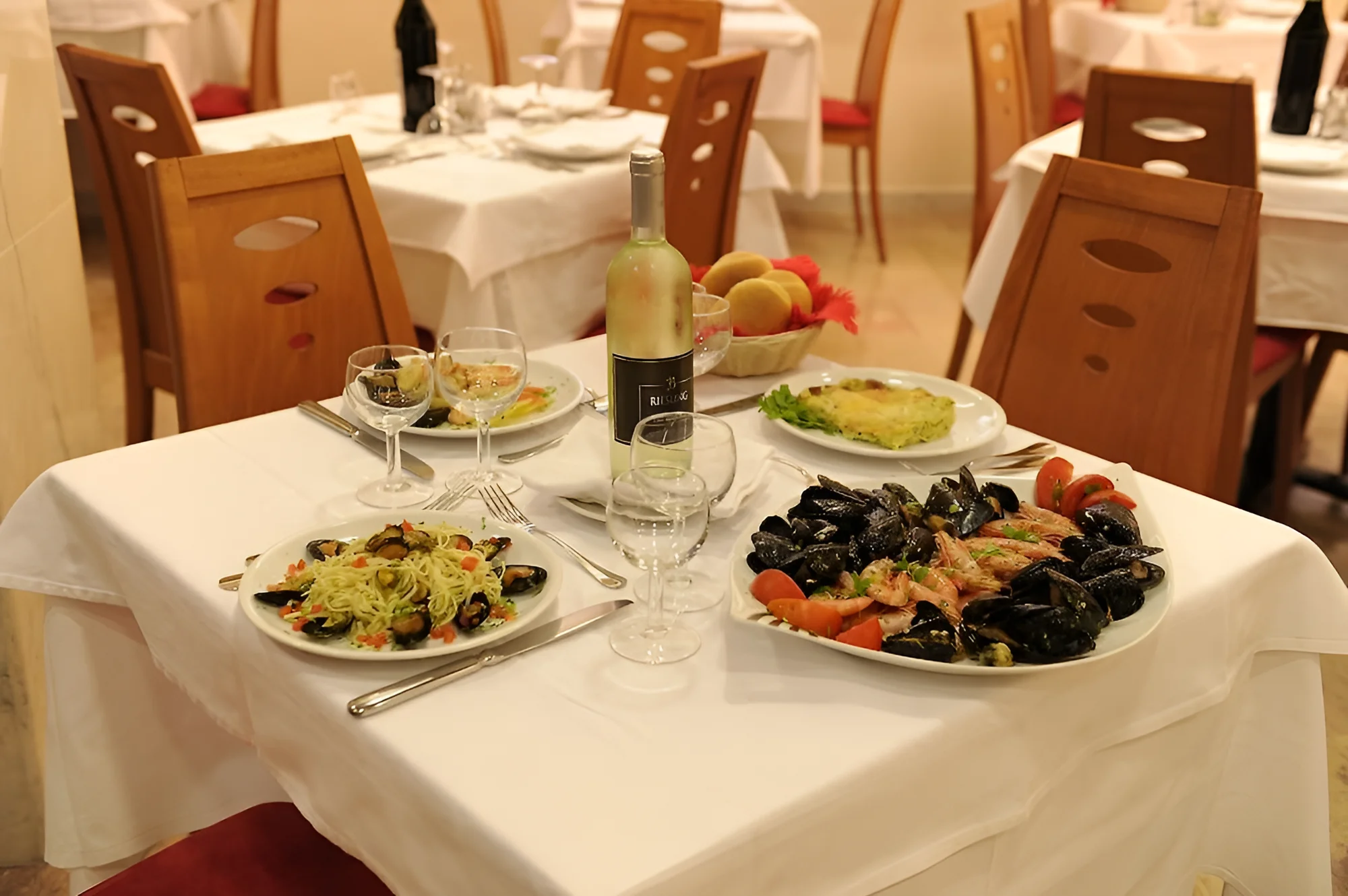 Pohoda v Itálii: 3* hotel nedaleko pláže v letovisku Alassio, snídaně nebo polopenze, bazén